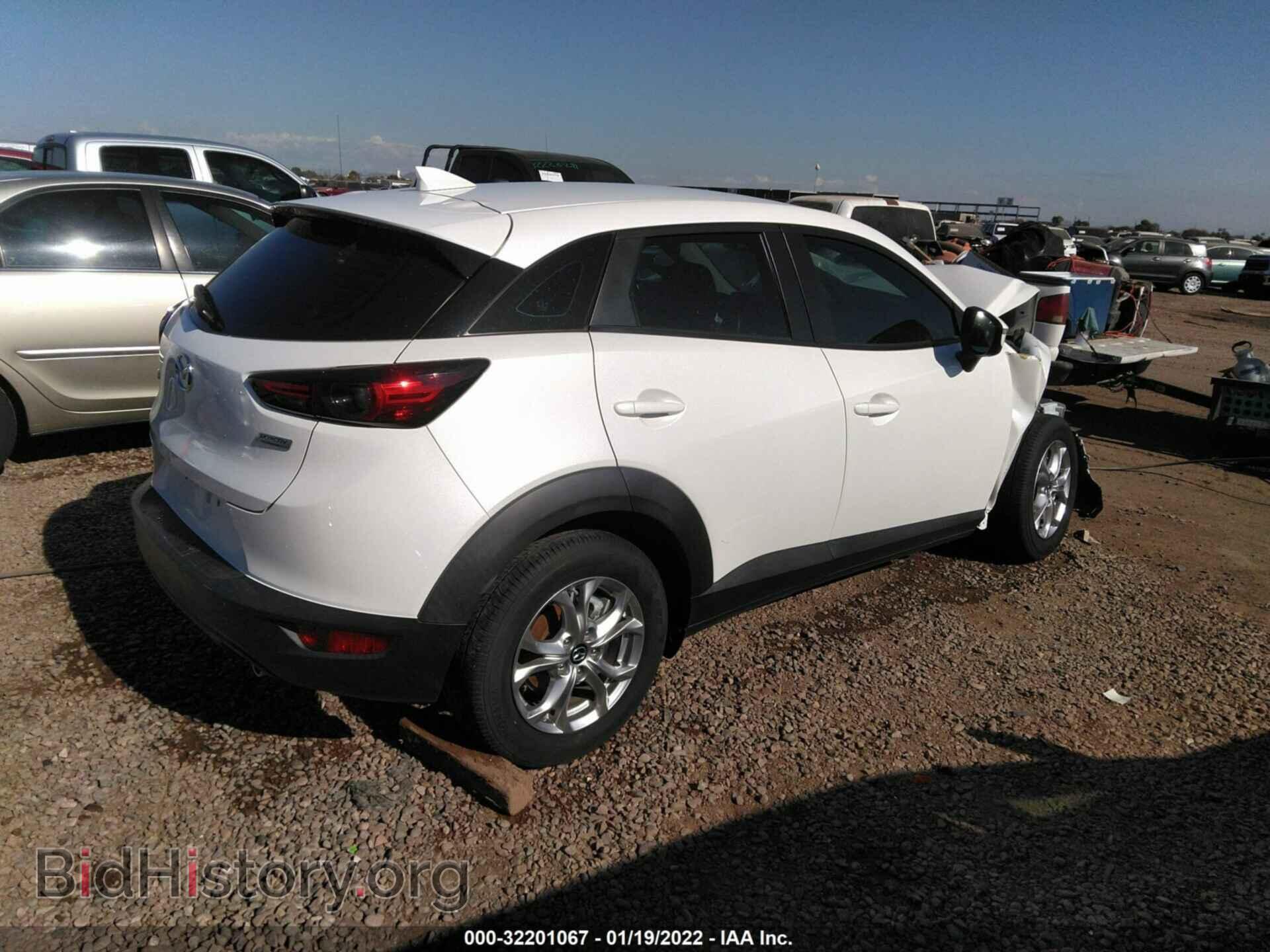 2020 MAZDA CX-3 - VIN: JM1DKDB71L1469867 - Фото 4