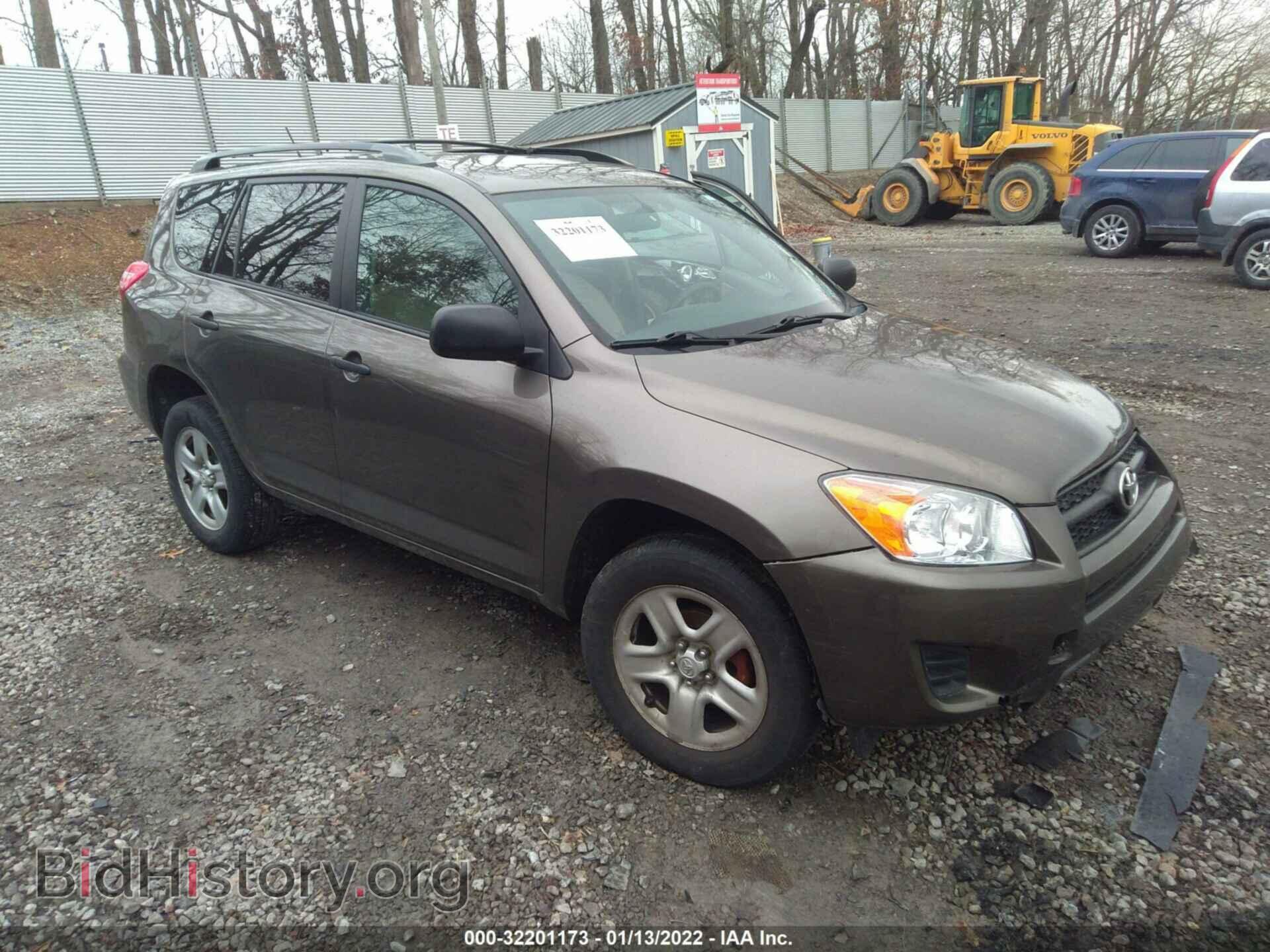 Фотография 2T3BF4DV4CW260311 - TOYOTA RAV4 2012