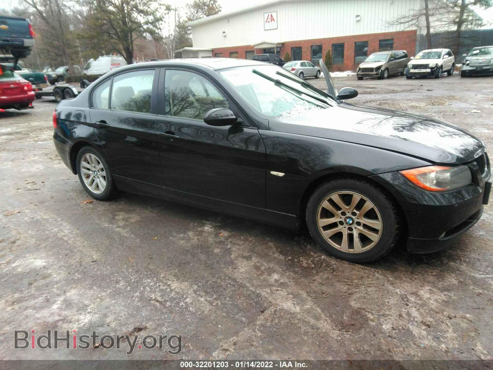 Фотография WBAVB135X6KX40825 - BMW 3 SERIES 2006