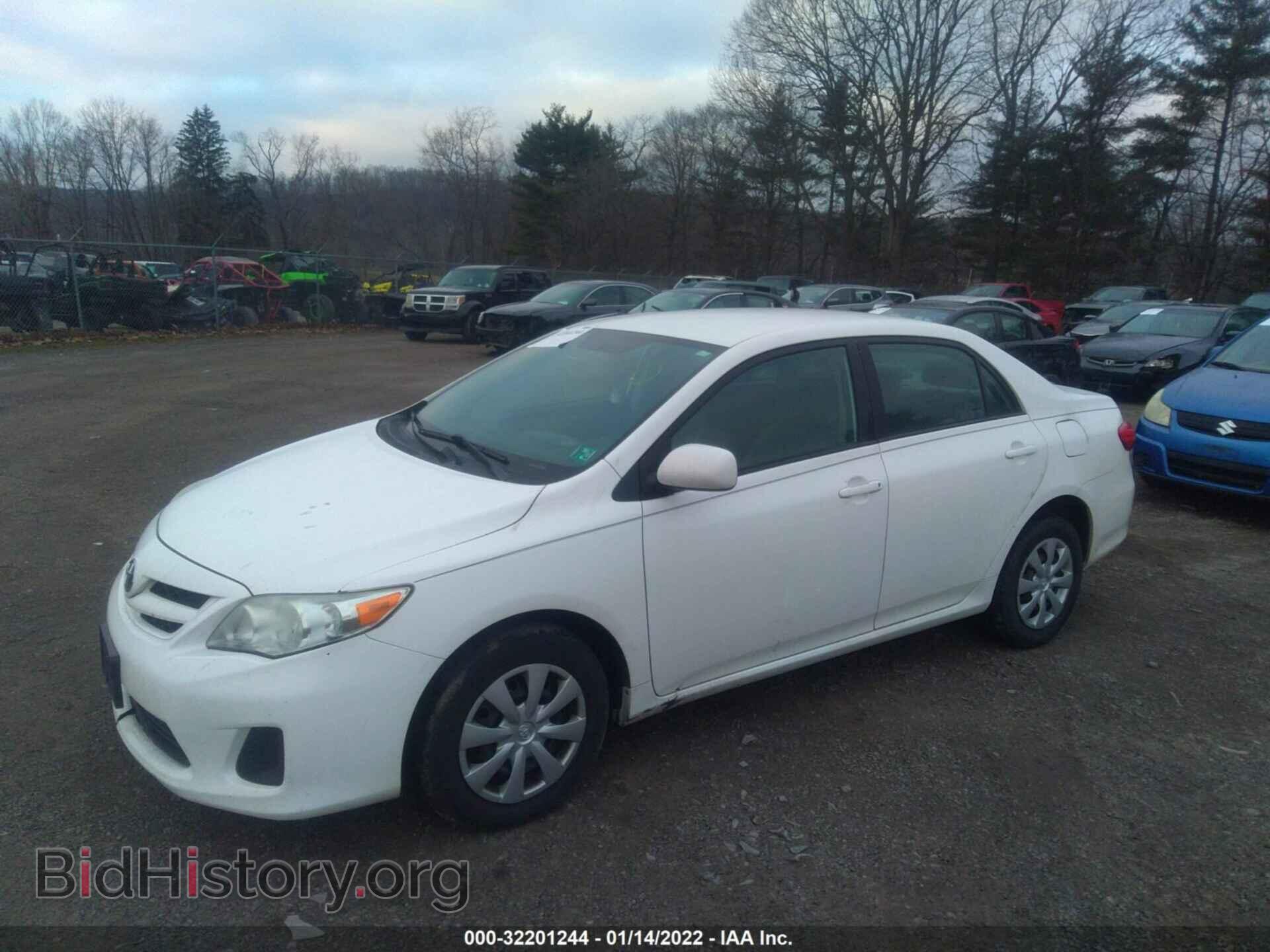 2011 TOYOTA COROLLA - VIN: 2T1BU4EEXBC614524 - Фото 2