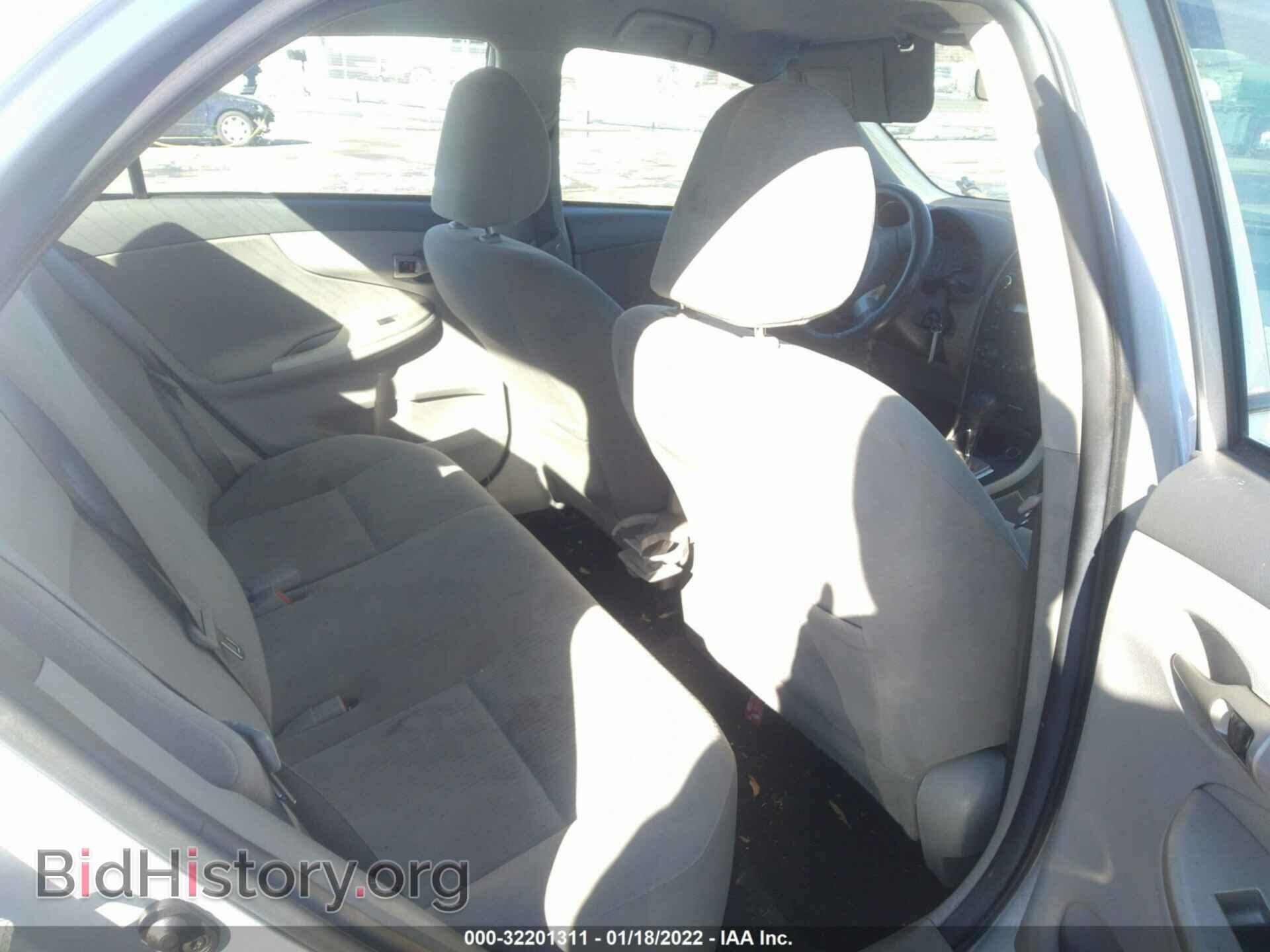 2010 TOYOTA COROLLA - VIN: 2T1BU4EE2AC436994 - Фото 8