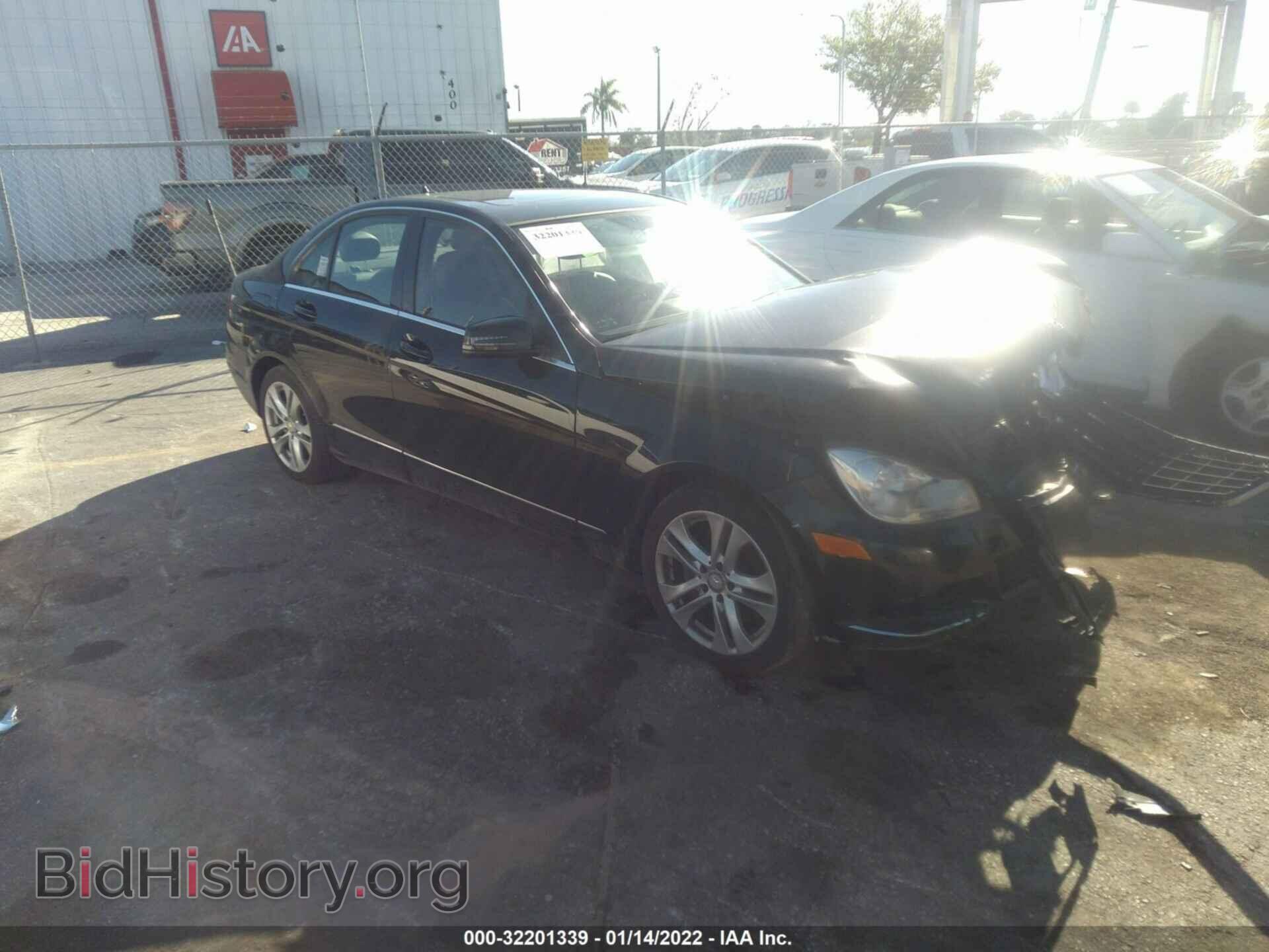 Фотография WDDGF8AB5DR285958 - MERCEDES-BENZ C-CLASS 2013