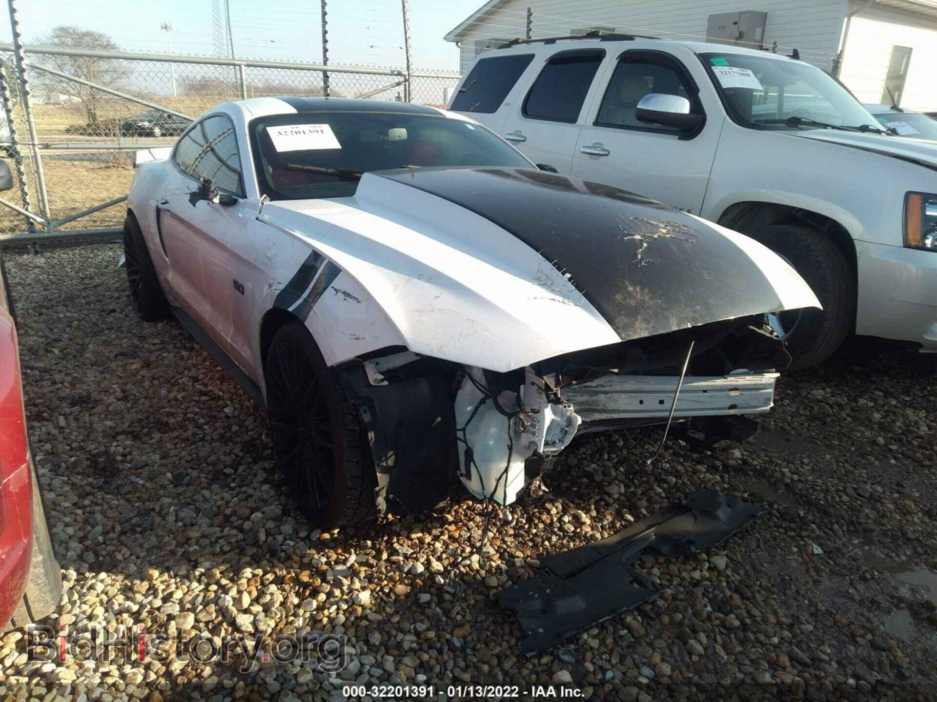 Photo 1FA6P8CF9J5129675 - FORD MUSTANG 2018