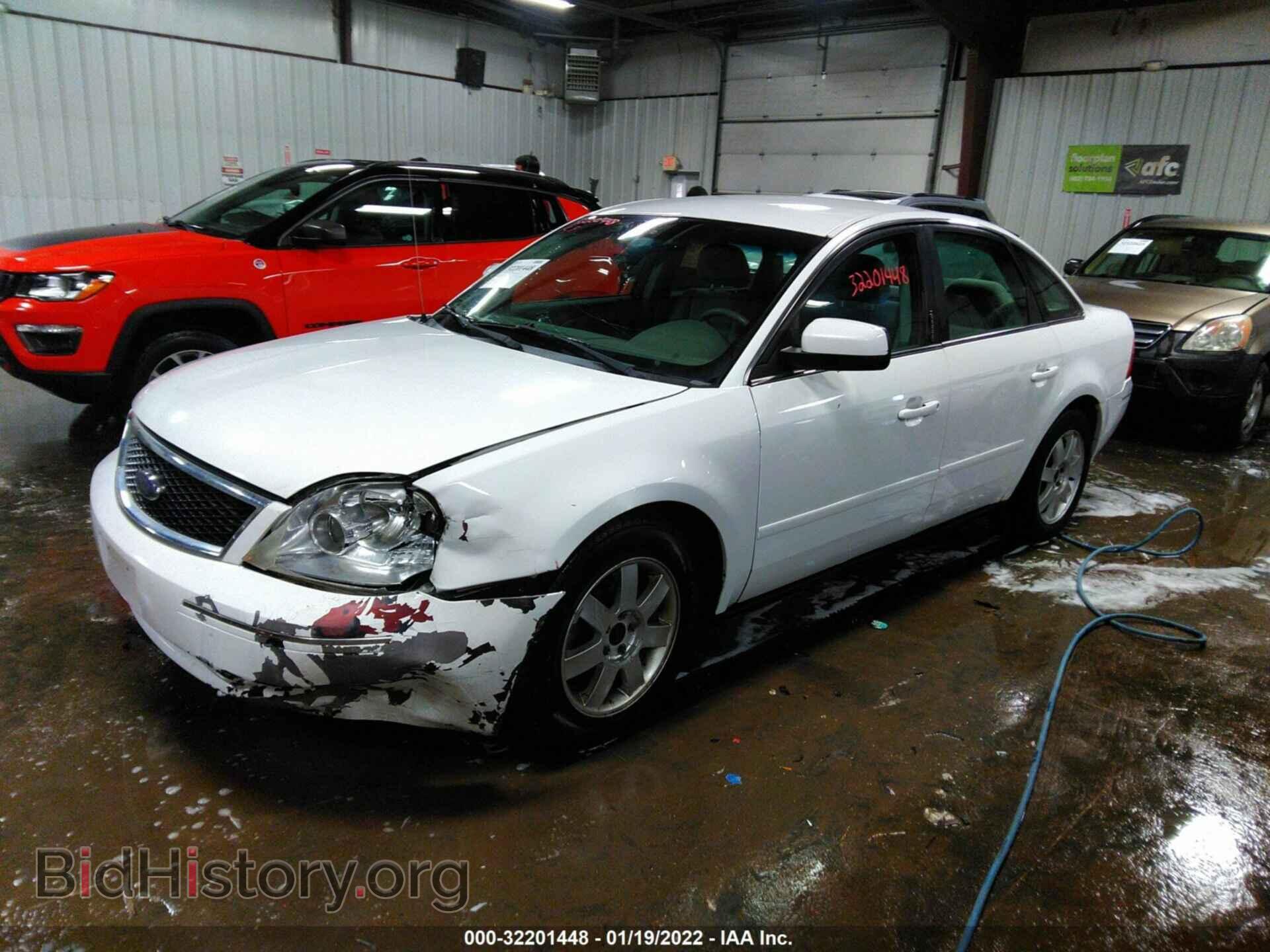 2006 FORD FIVE HUNDRED - VIN: 1FAHP23156G125712 - Фото 2