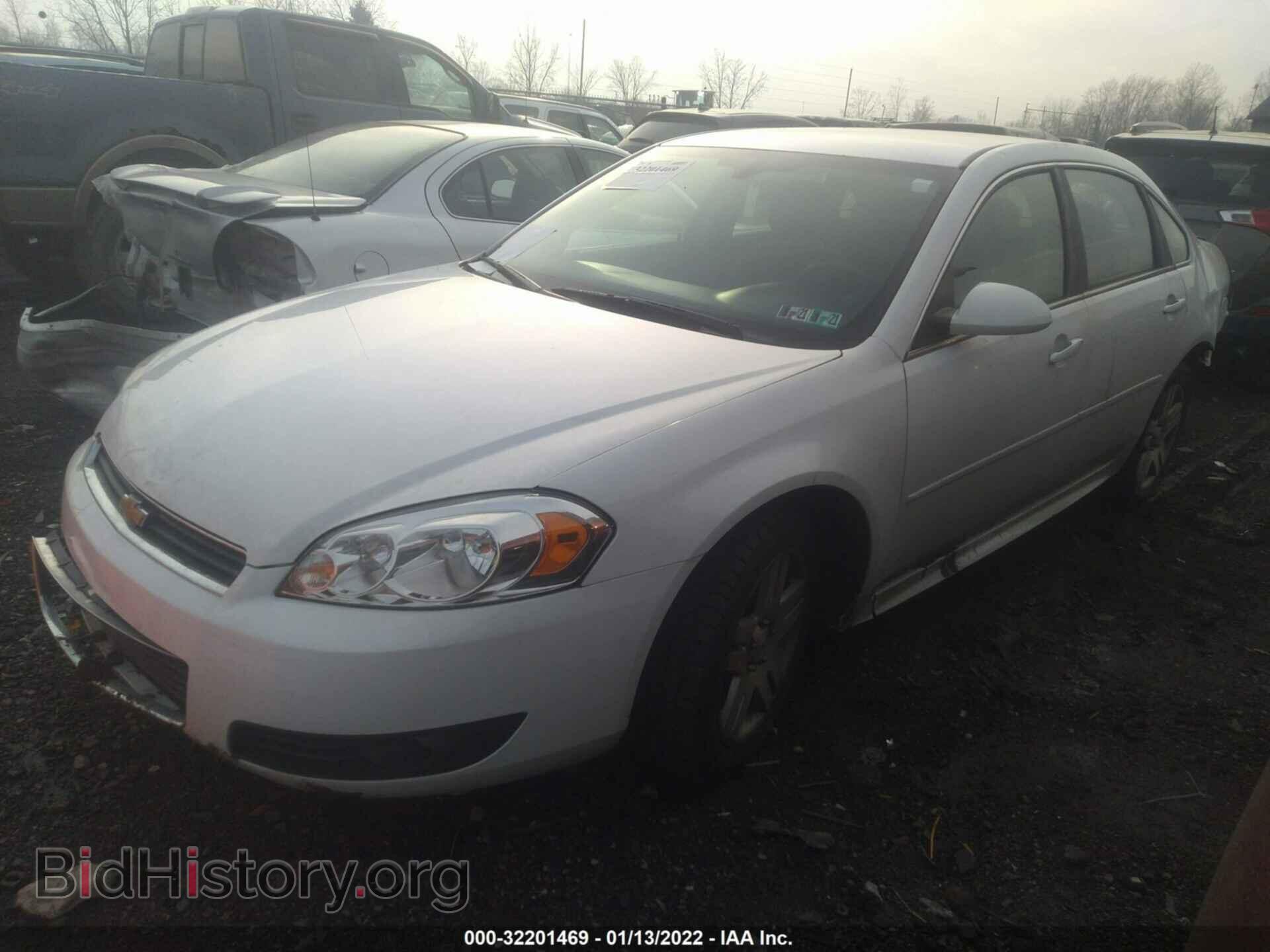 2011 CHEVROLET IMPALA - VIN: 2G1WG5EK1B1237495 - Фото 2