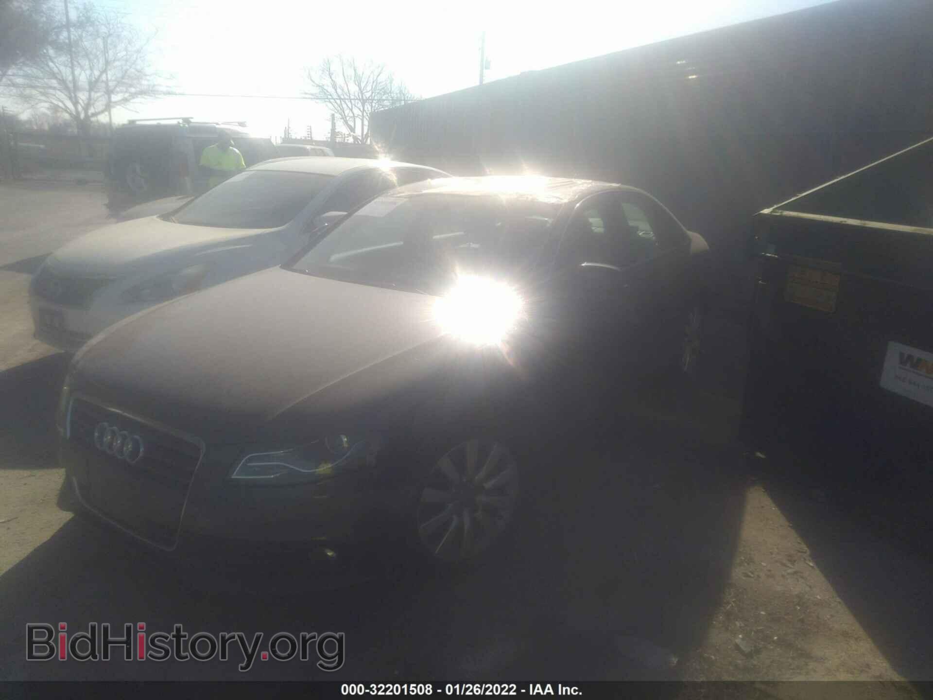 2010 AUDI A4 - VIN: WAUHFAFL9AN068629 - Фото 2