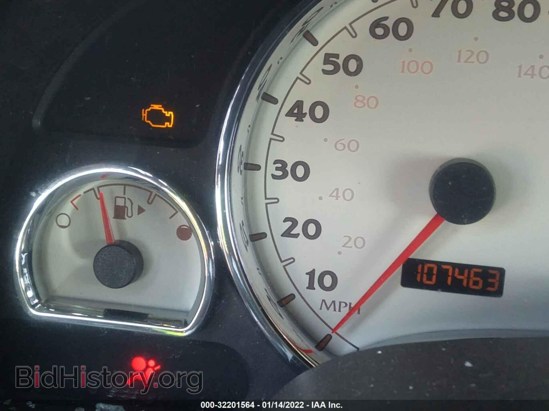 2007 SATURN VUE - VIN: 5GZCZ634X7S872882 - Фото 7