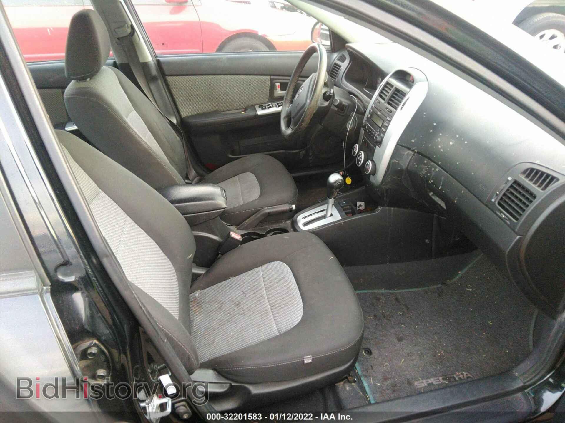 2008 KIA SPECTRA - VIN: KNAFE122985014183 - Фото 5
