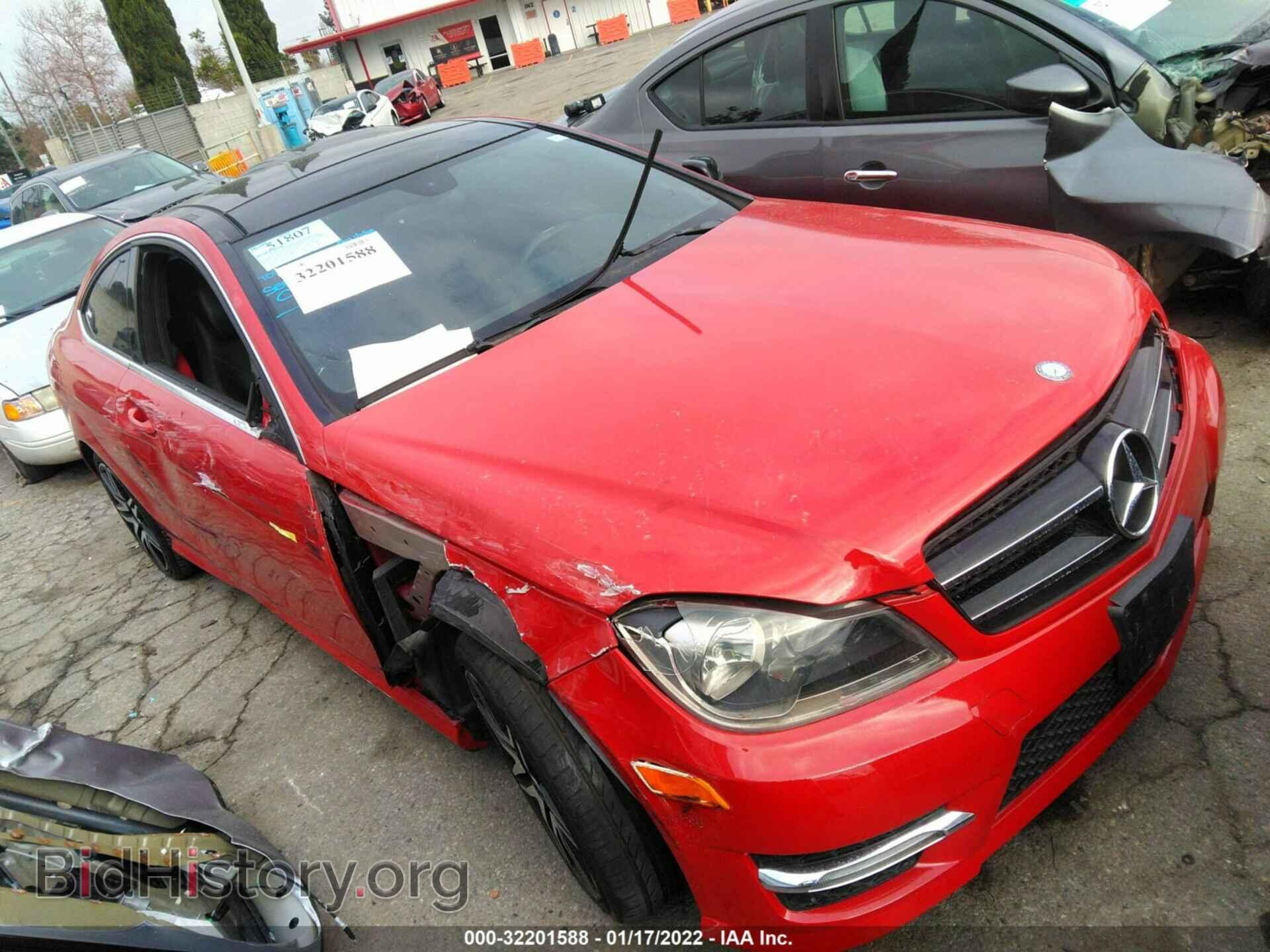 Фотография WDDGJ4HB7DG021276 - MERCEDES-BENZ C-CLASS 2013
