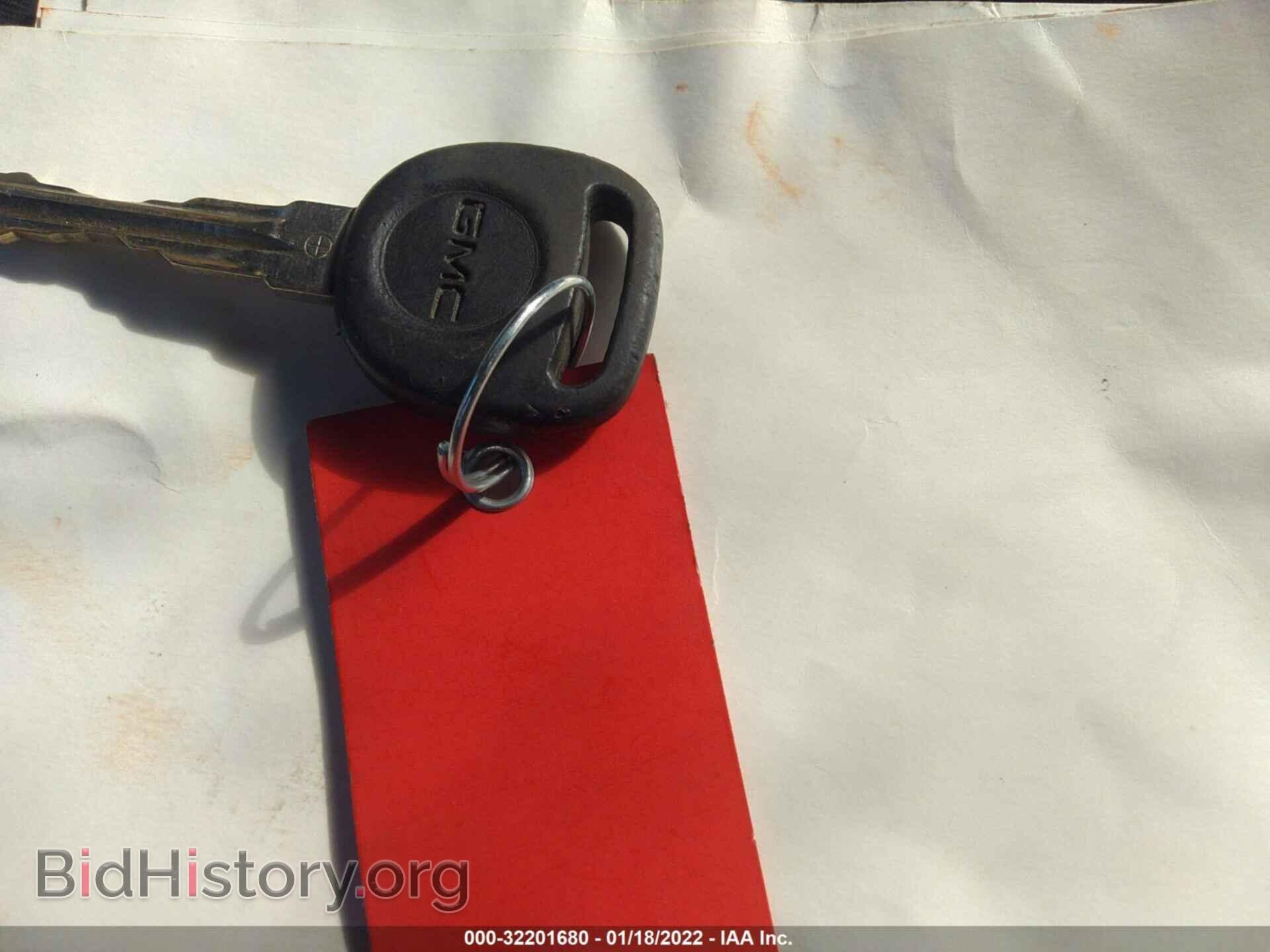 2009 GMC SIERRA 1500 - VIN: 2GTEK390191128768 - Фото 11