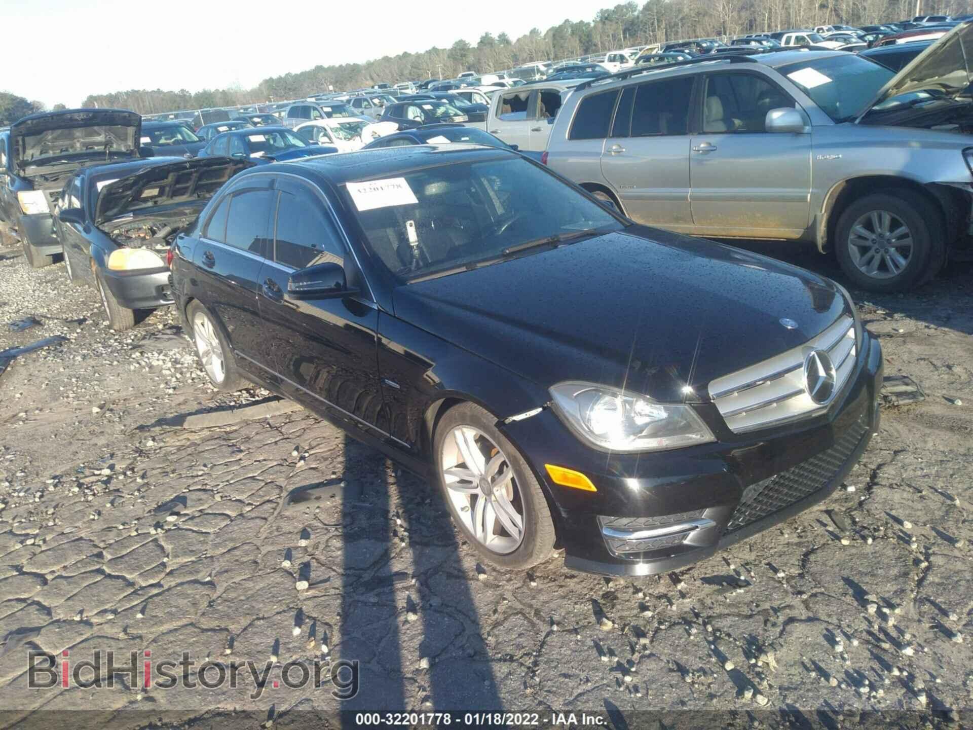 Фотография WDDGF4HB9CA653246 - MERCEDES-BENZ C-CLASS 2012