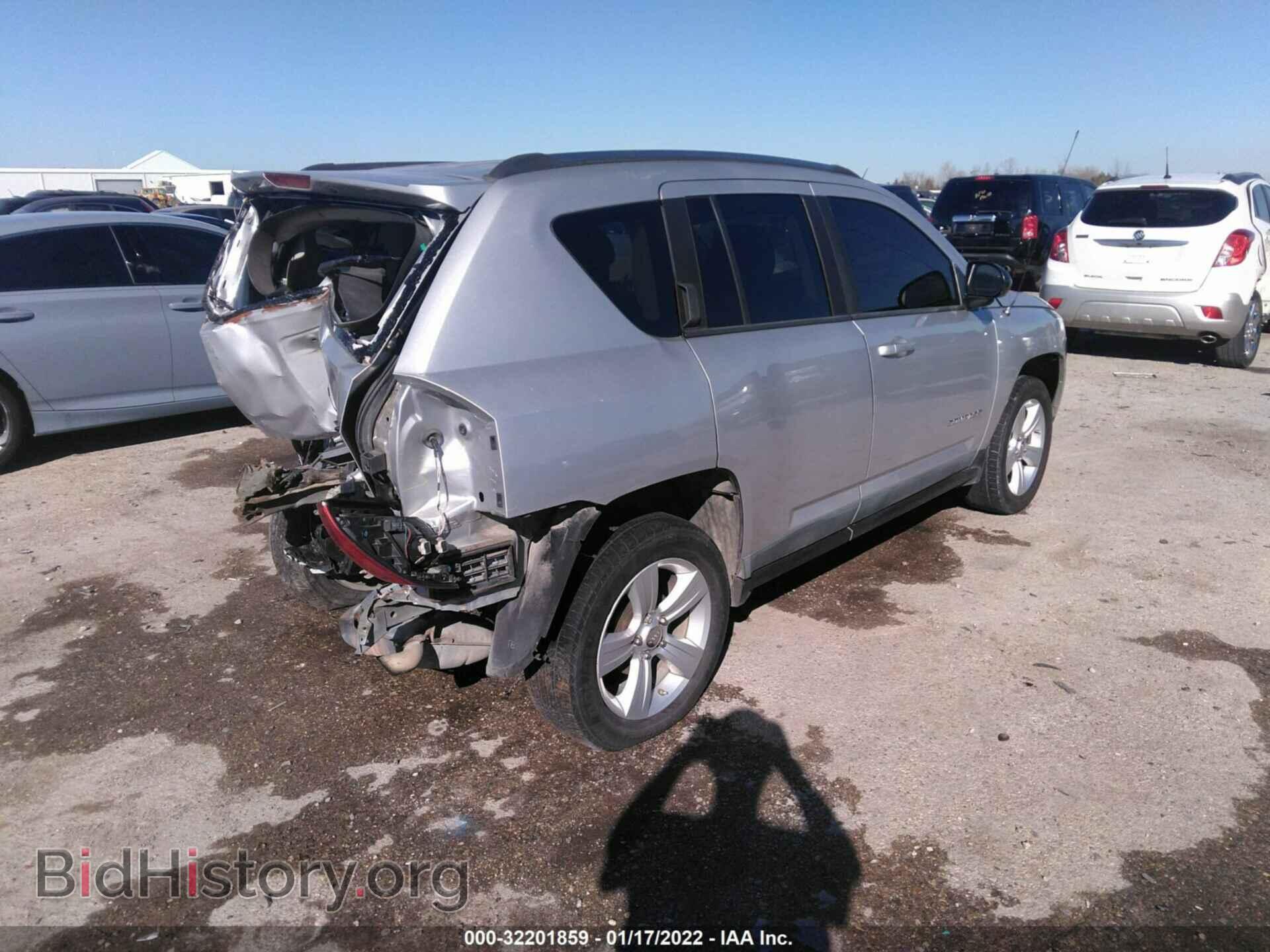 2011 JEEP COMPASS - VIN: 1J4NT1FB0BD215878 - Фото 4
