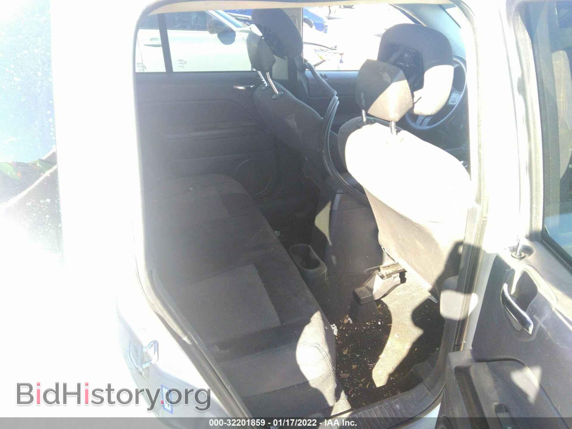 2011 JEEP COMPASS - VIN: 1J4NT1FB0BD215878 - Фото 8
