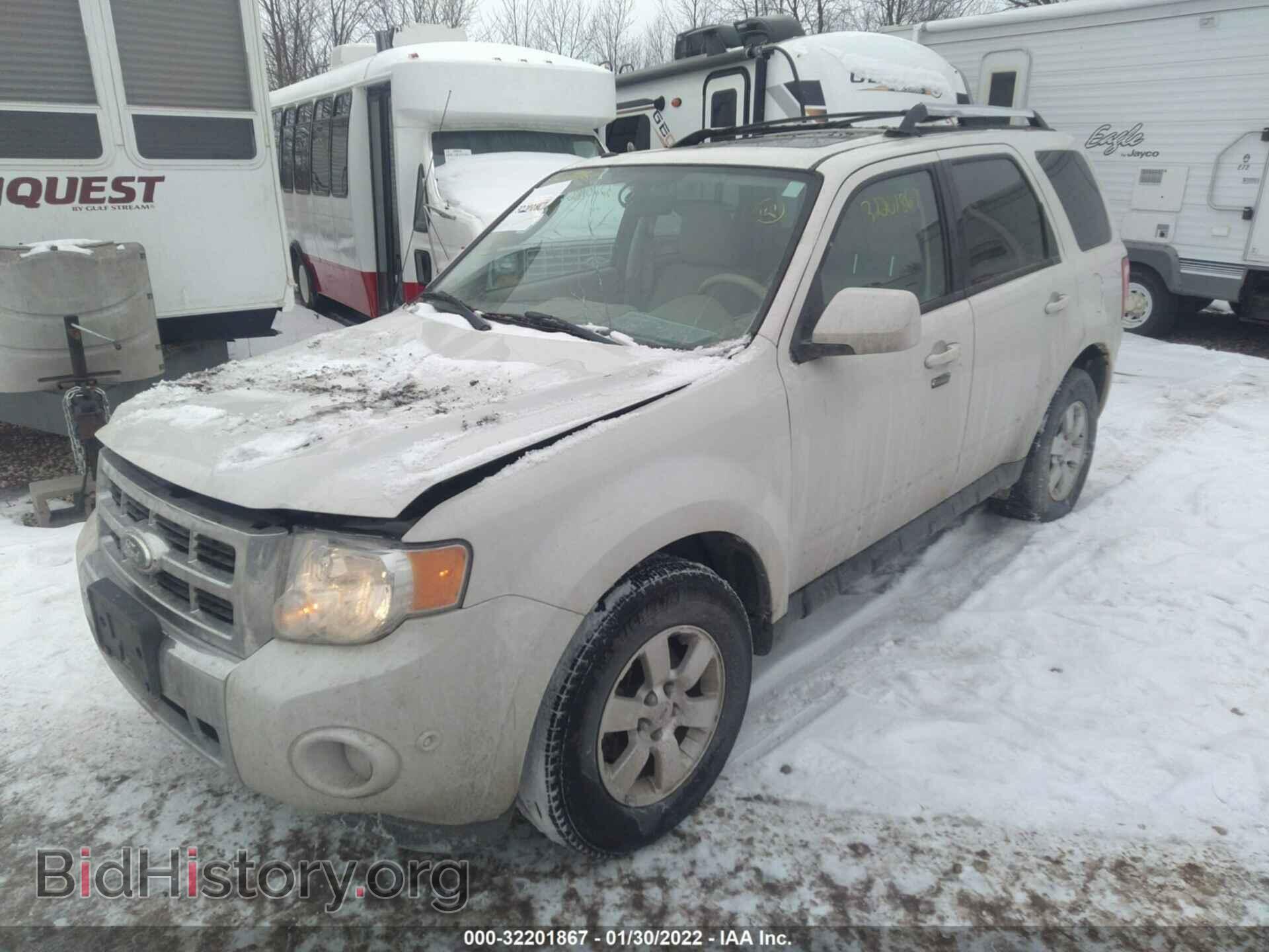 2011 FORD ESCAPE - VIN: 1FMCU0E73BKA26022 - Фото 2