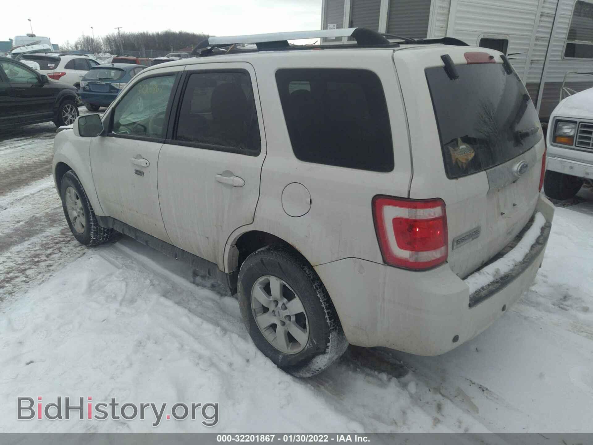 2011 FORD ESCAPE - VIN: 1FMCU0E73BKA26022 - Фото 3