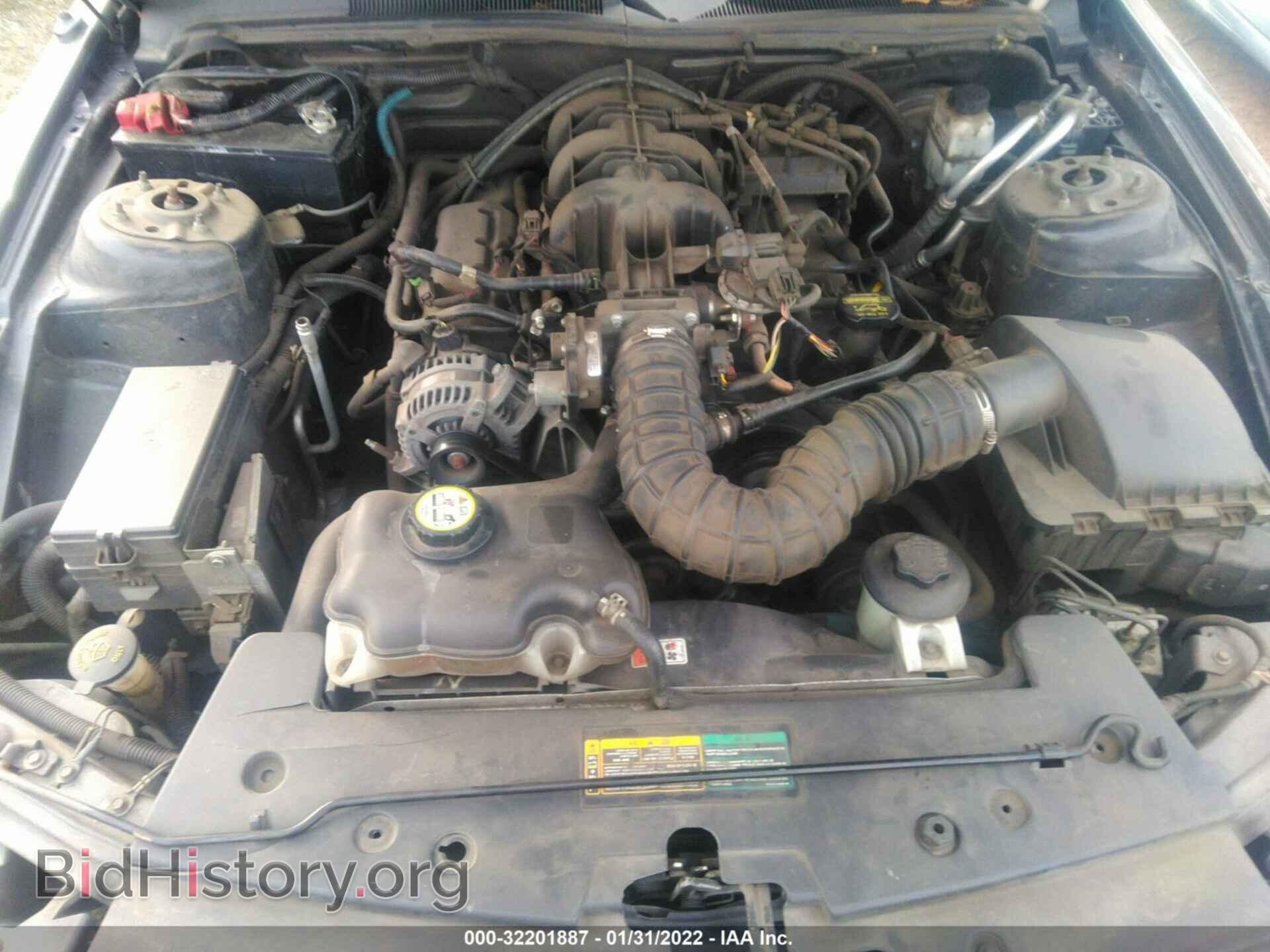 2009 FORD MUSTANG - VIN: 1ZVHT80NX95114895 - Фото 10