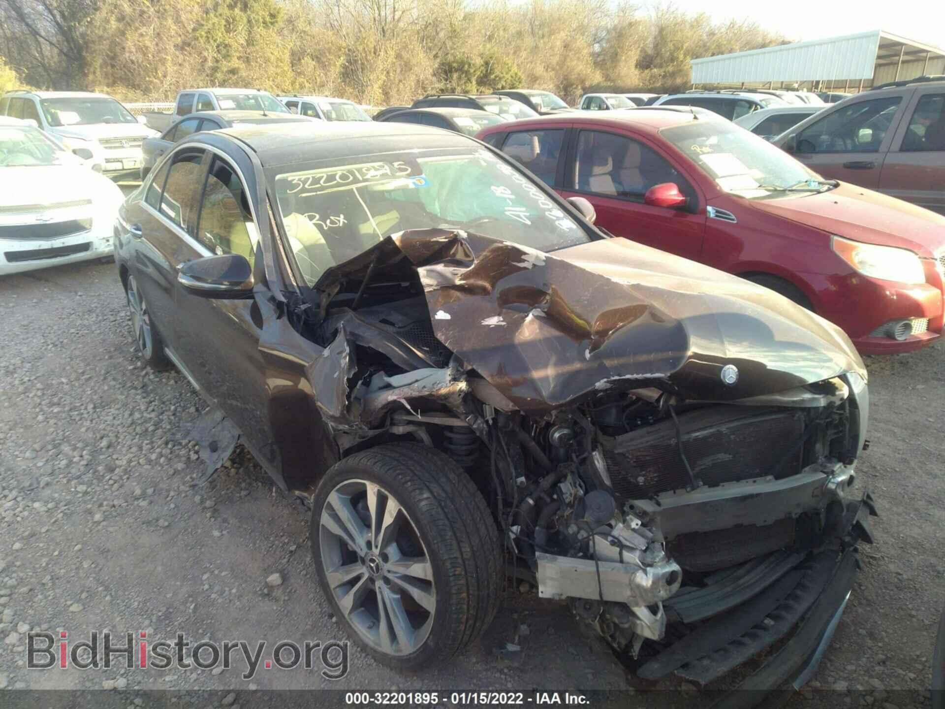 Photo 55SWF4JB9HU219728 - MERCEDES-BENZ C-CLASS 2017
