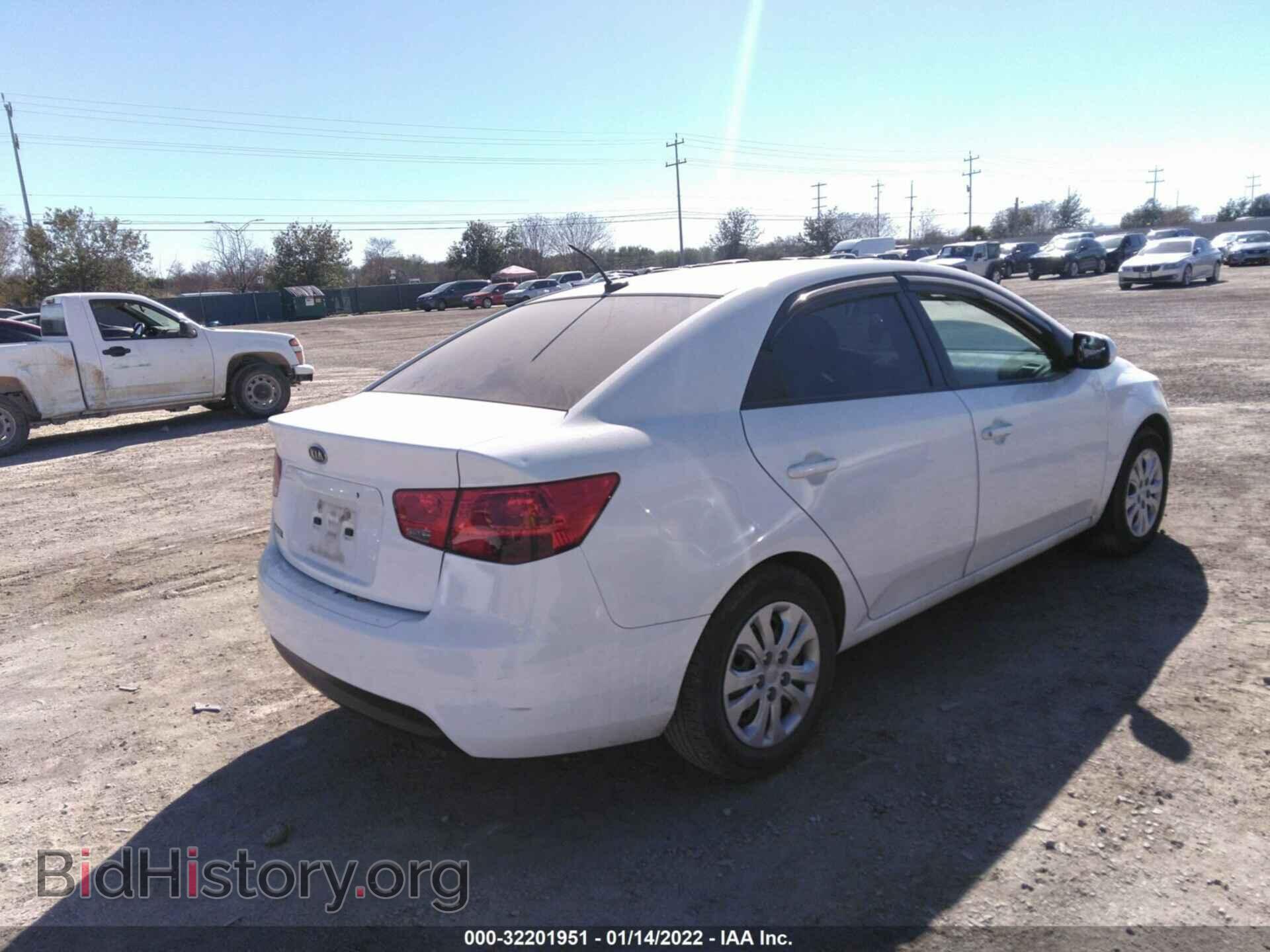 2012 KIA FORTE - VIN: KNAFT4A25C5558617 - Фото 4