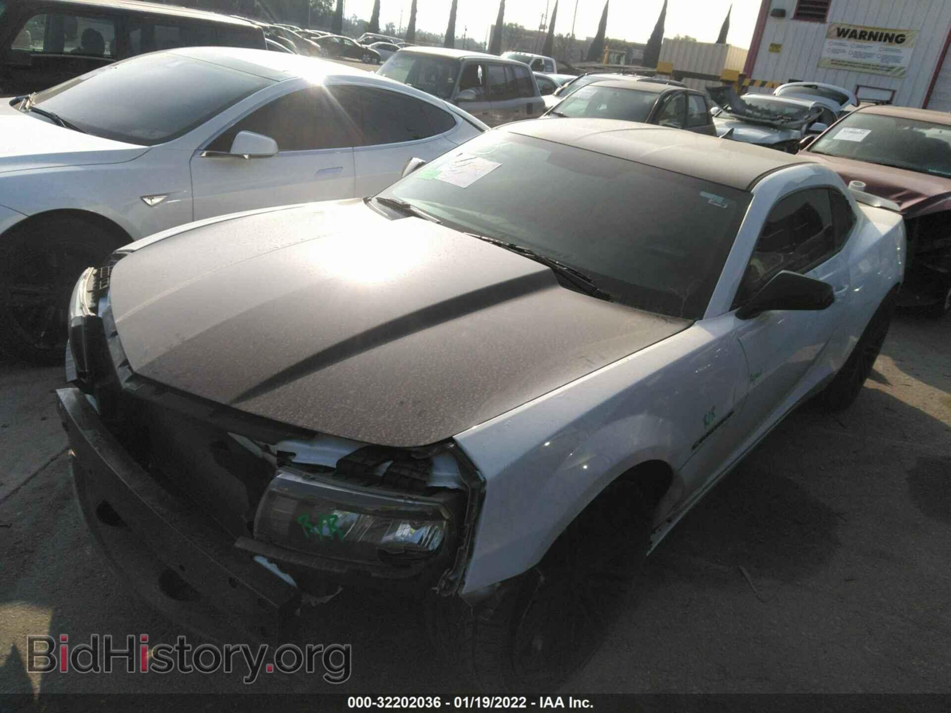 2015 CHEVROLET CAMARO - VIN: 2G1FB1E35F9104844 - Фото 2