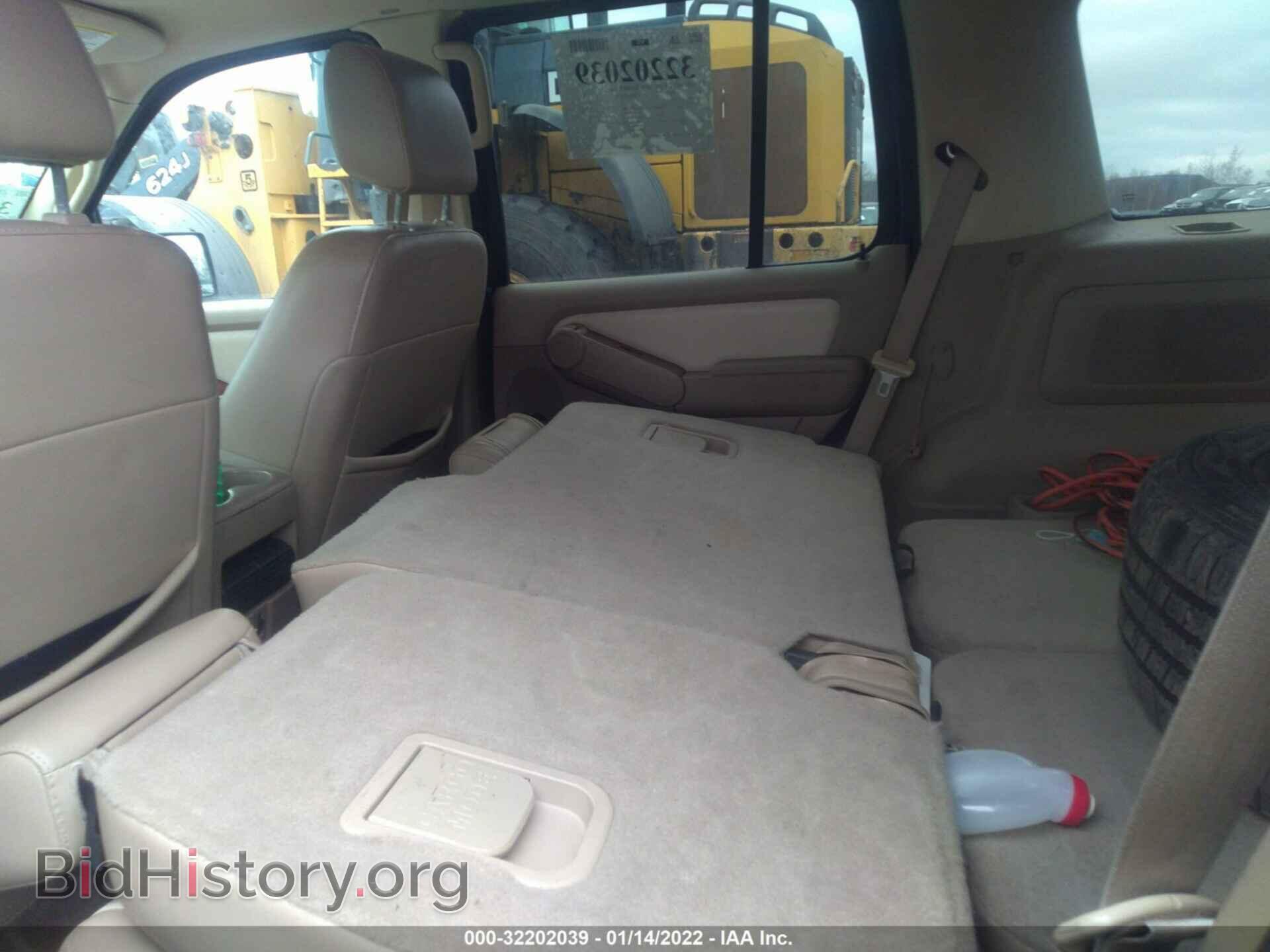 2007 FORD EXPLORER - VIN: 1FMEU74E07UB12157 - Фото 8