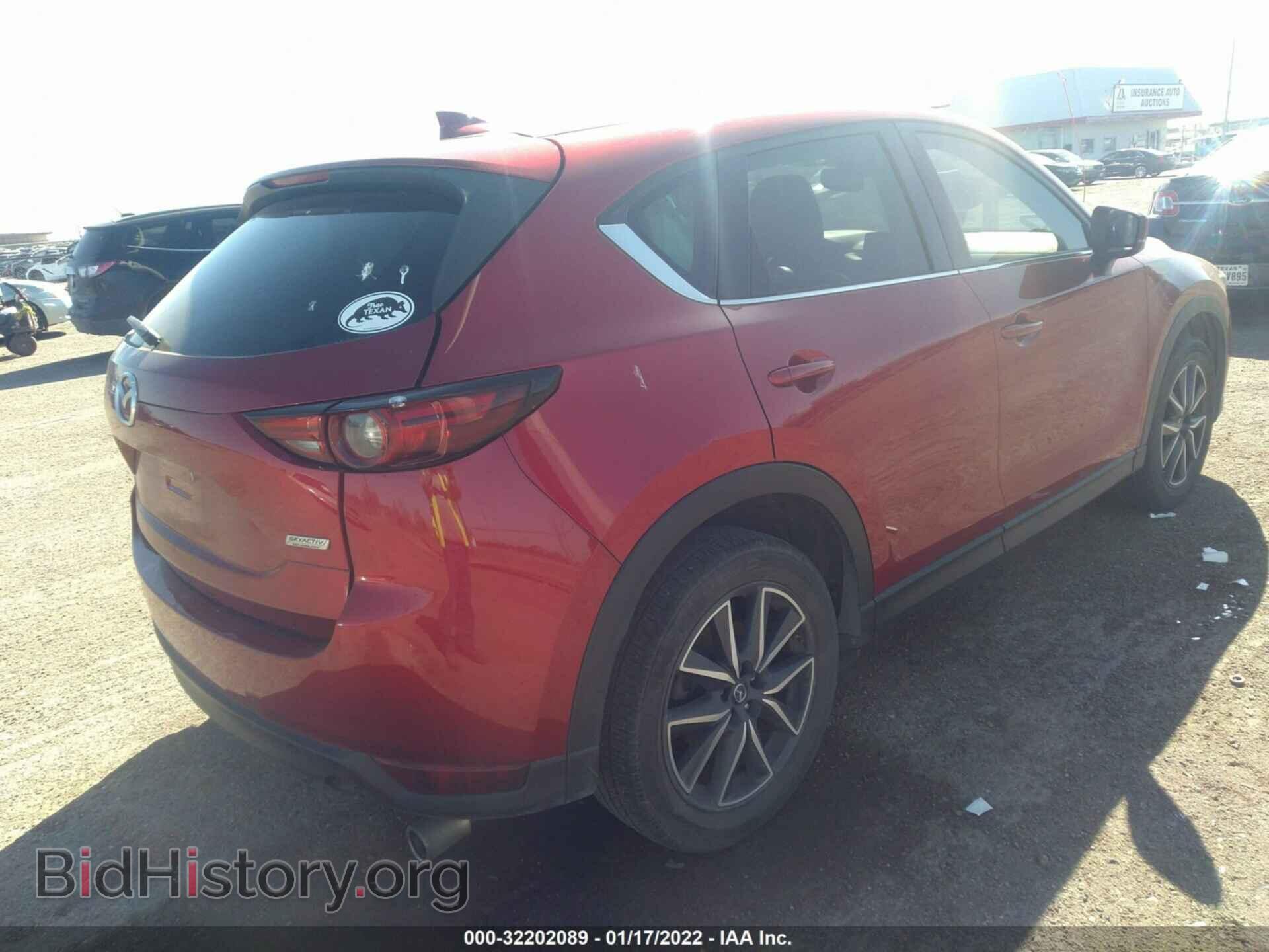 2018 MAZDA CX-5 - VIN: JM3KFADMXJ0365031 - Фото 4