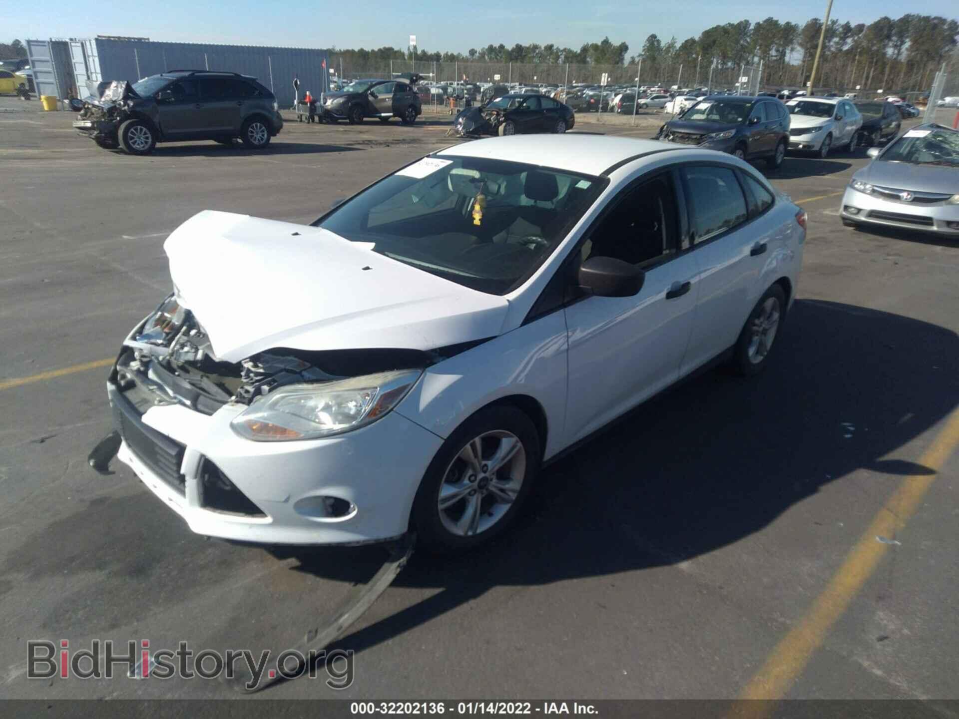 2014 FORD FOCUS - VIN: 1FADP3E20EL306765 - Фото 2