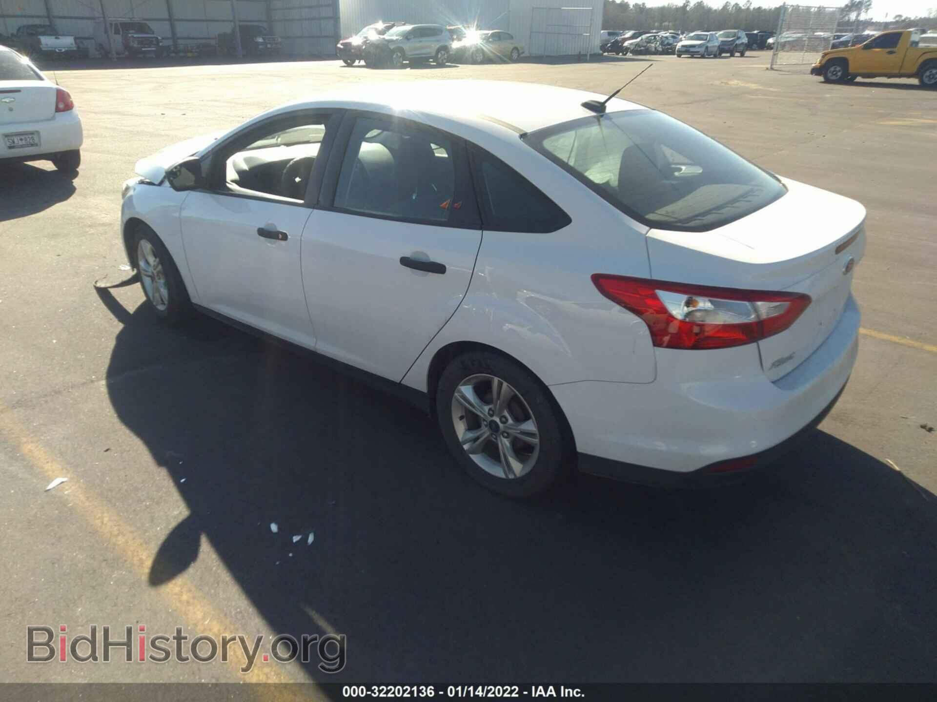 2014 FORD FOCUS - VIN: 1FADP3E20EL306765 - Фото 3