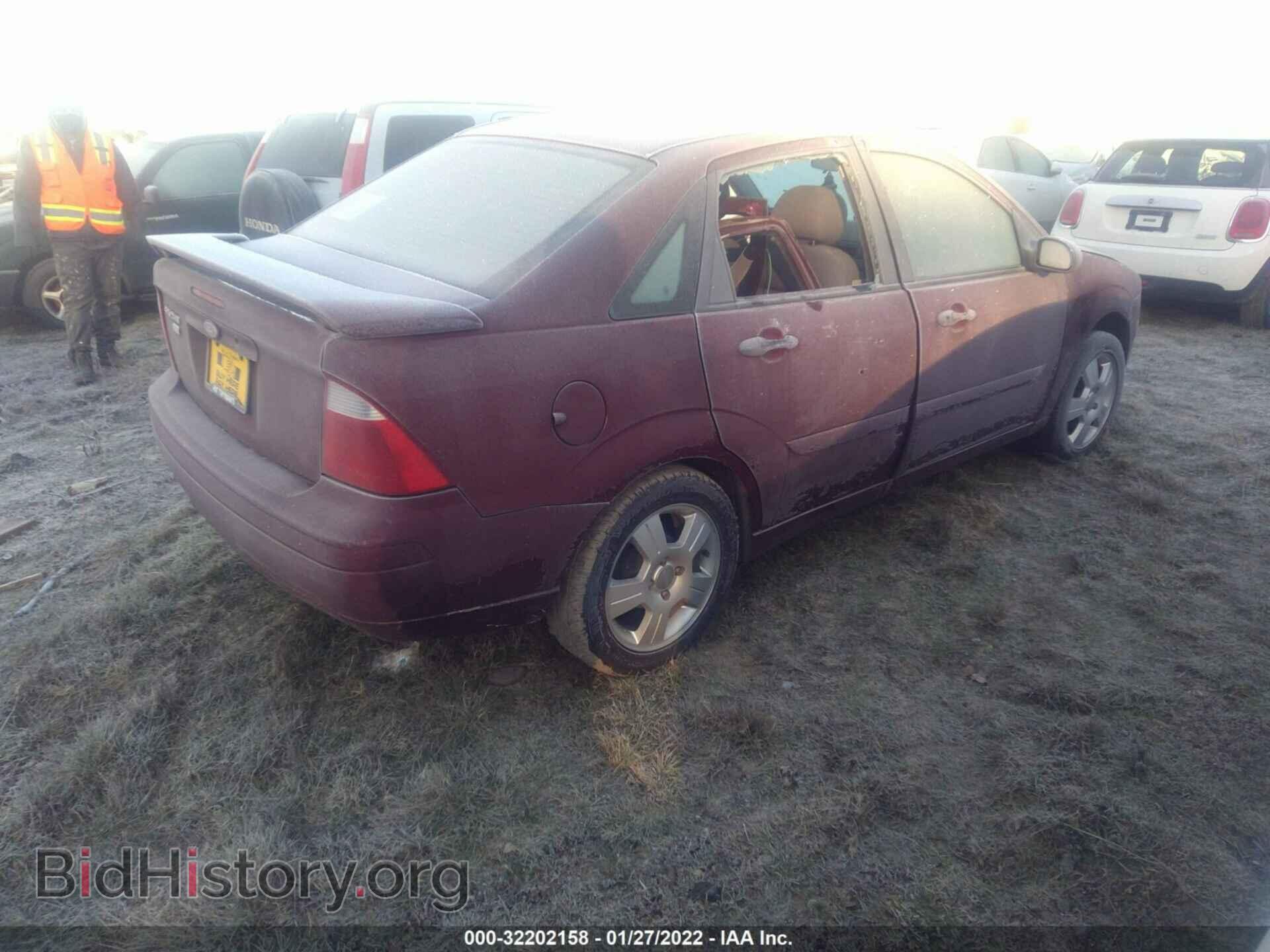 2007 FORD FOCUS - VIN: 1FAFP34N27W306076 - Фото 4