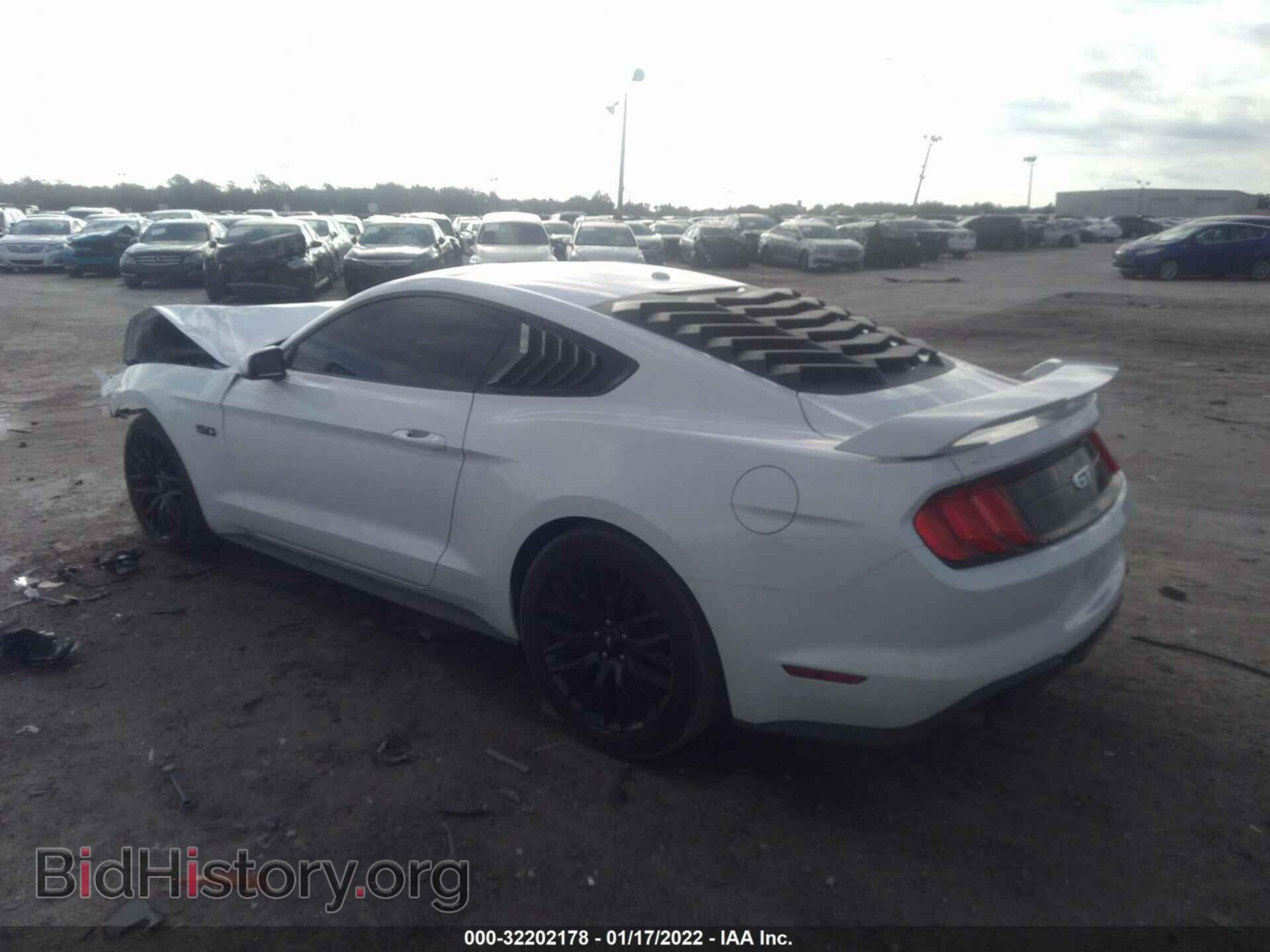 2019 FORD MUSTANG - VIN: 1FA6P8CF5K5119159 - Фото 3