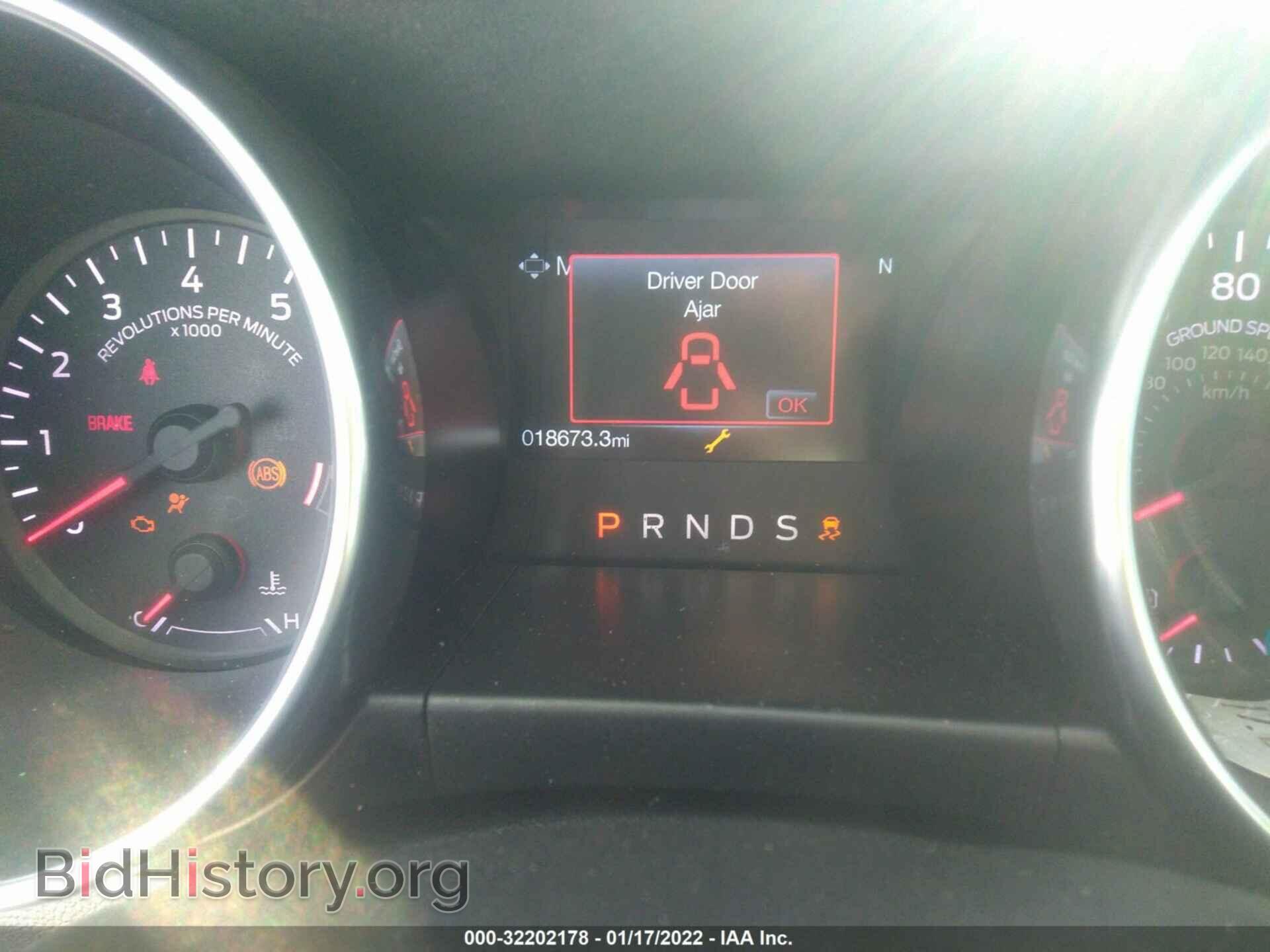 2019 FORD MUSTANG - VIN: 1FA6P8CF5K5119159 - Фото 7