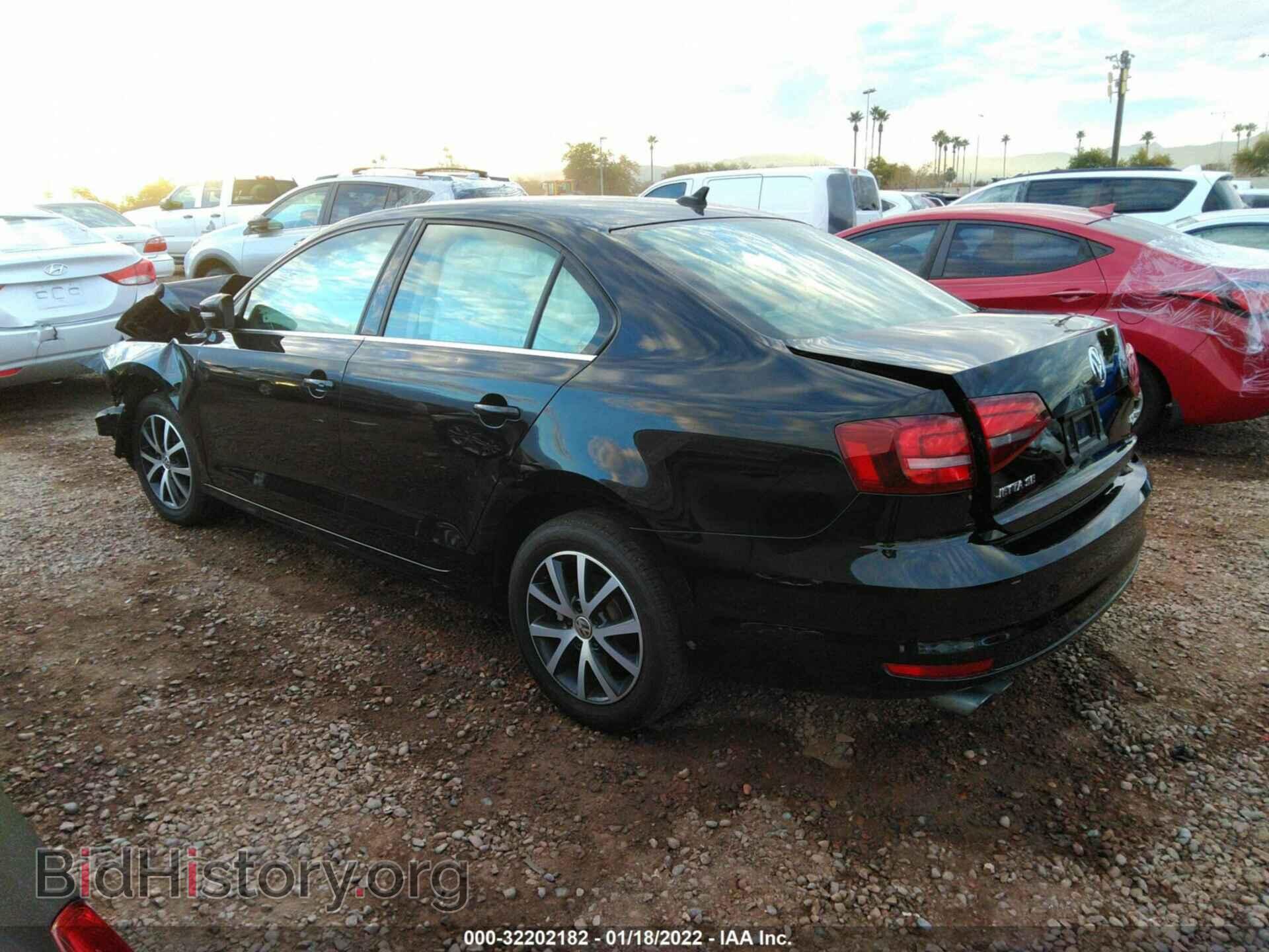 2017 VOLKSWAGEN JETTA - VIN: 3VWDB7AJ8HM344998 - Фото 3