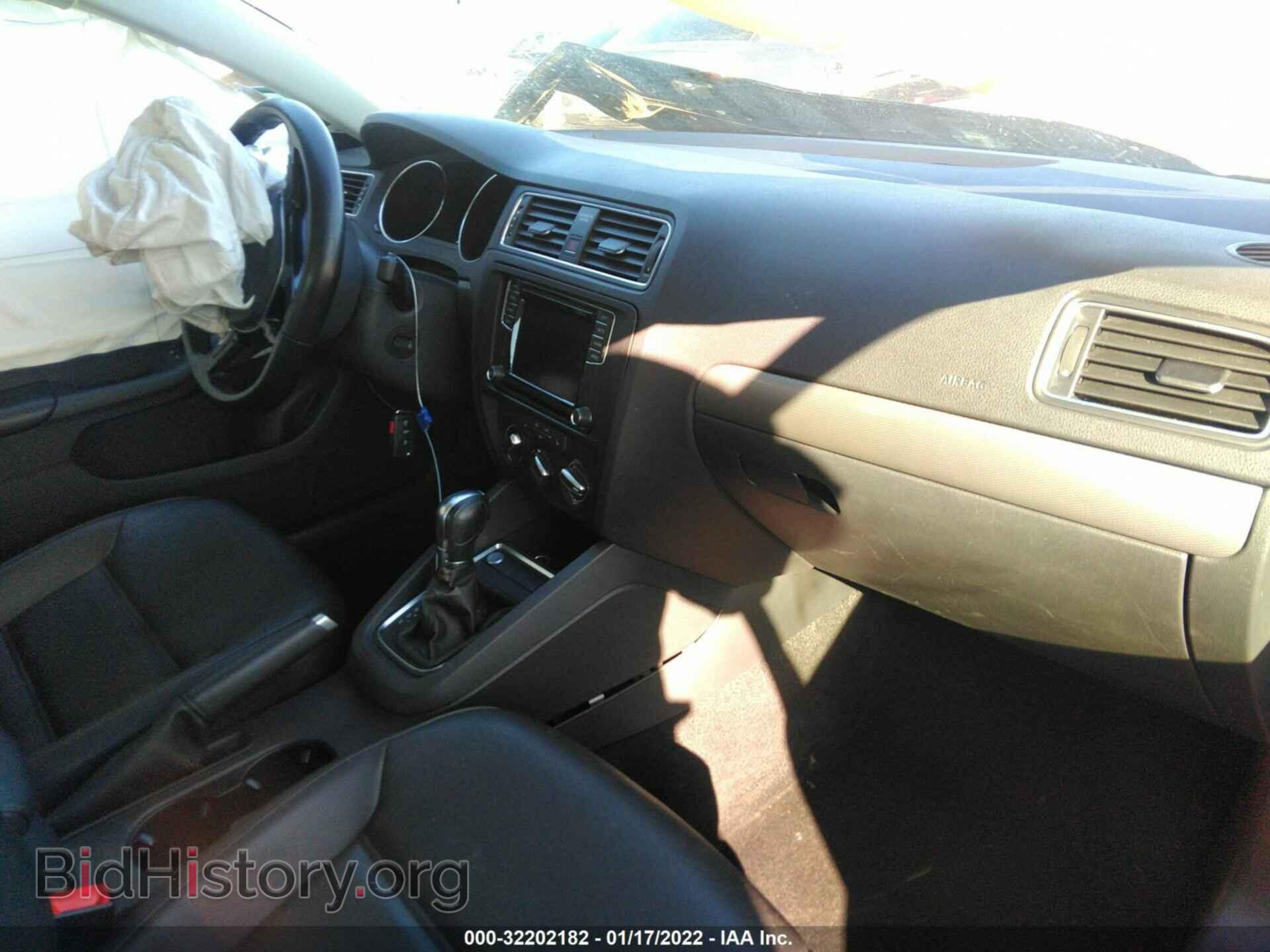 2017 VOLKSWAGEN JETTA - VIN: 3VWDB7AJ8HM344998 - Фото 5