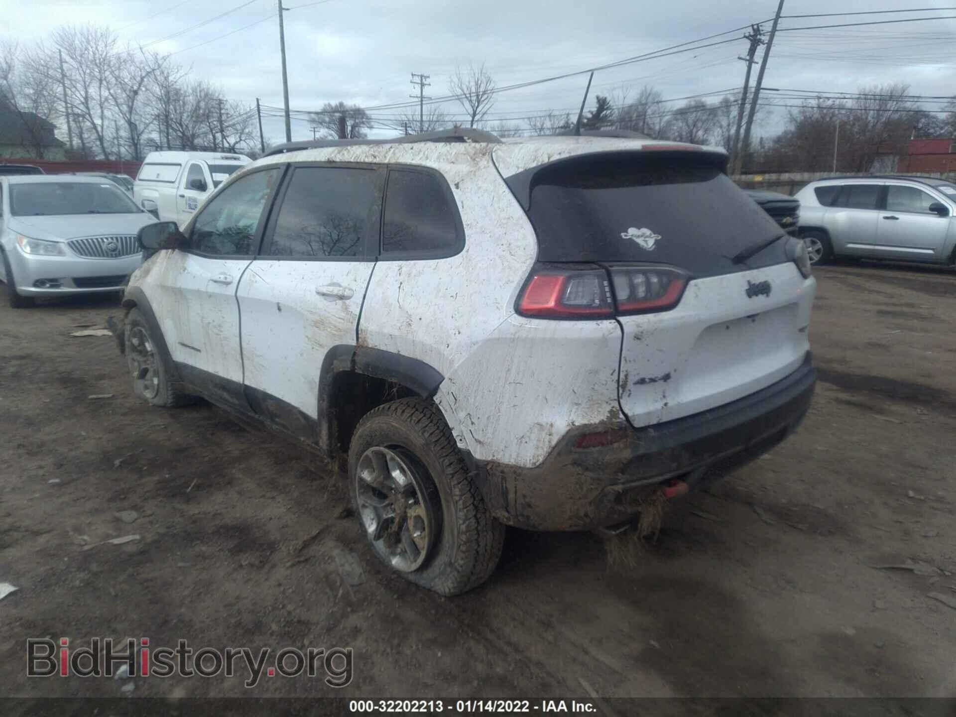 2019 JEEP CHEROKEE - VIN: 1C4PJMBX5KD473045 - Фото 3