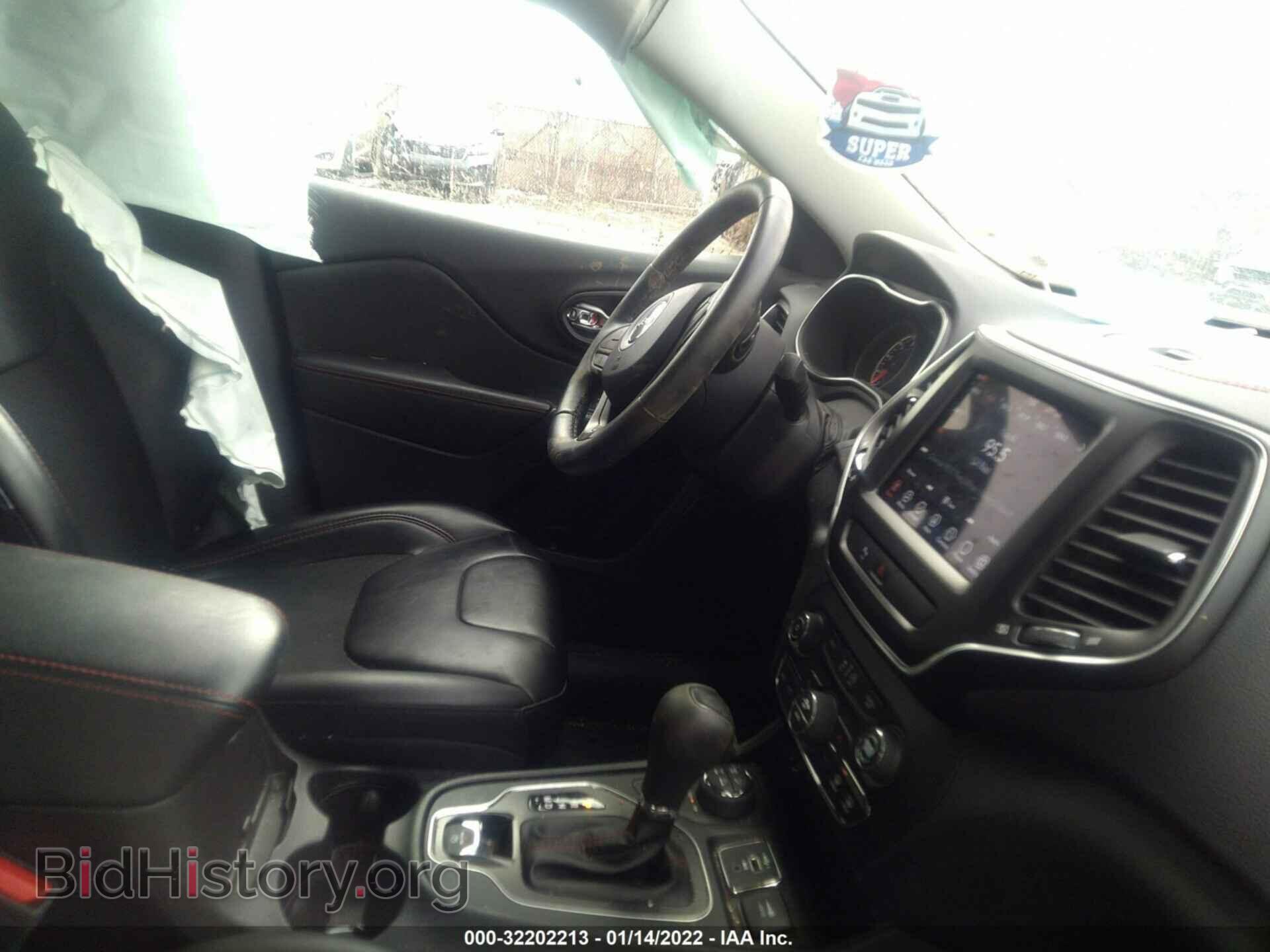 2019 JEEP CHEROKEE - VIN: 1C4PJMBX5KD473045 - Фото 5