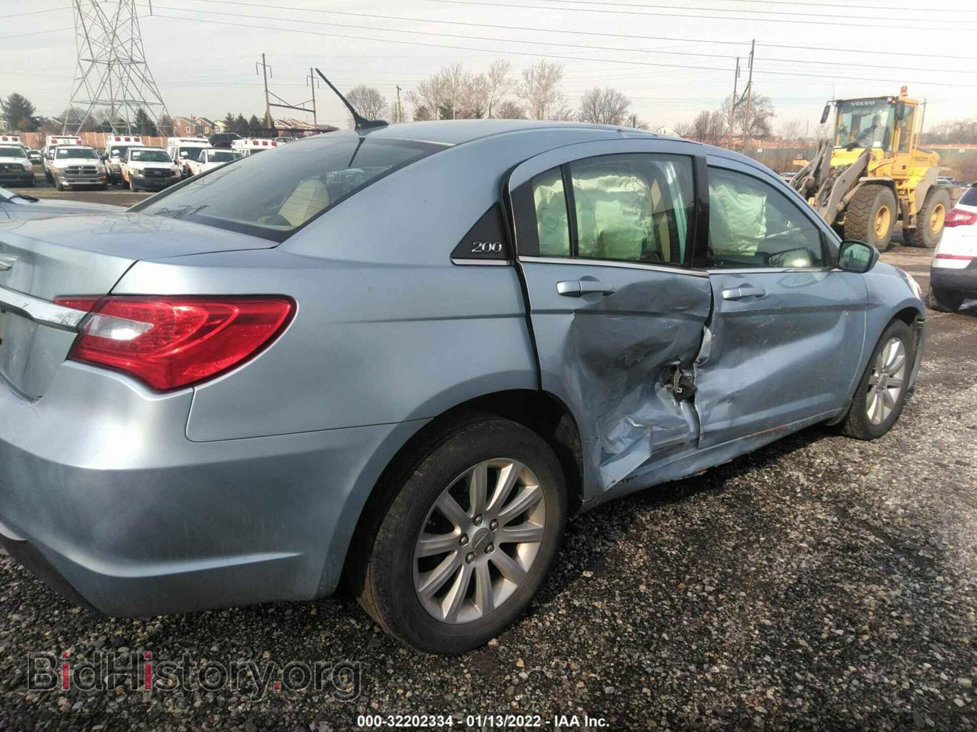 2013 CHRYSLER 200 - VIN: 1C3CCBBB7DN515959 - Photo 4