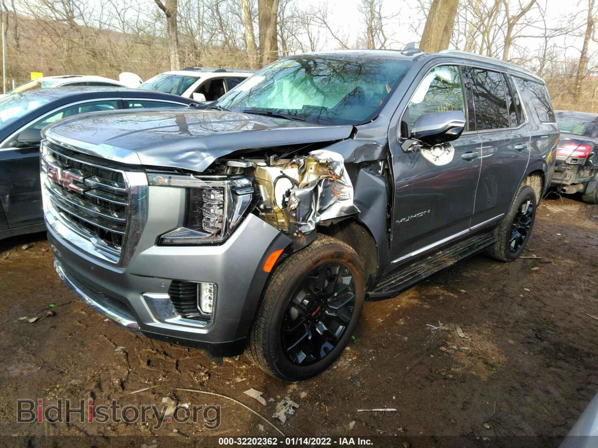 2022 GMC YUKON - VIN: 1GKS2BKD0NR127174 - Фото 2