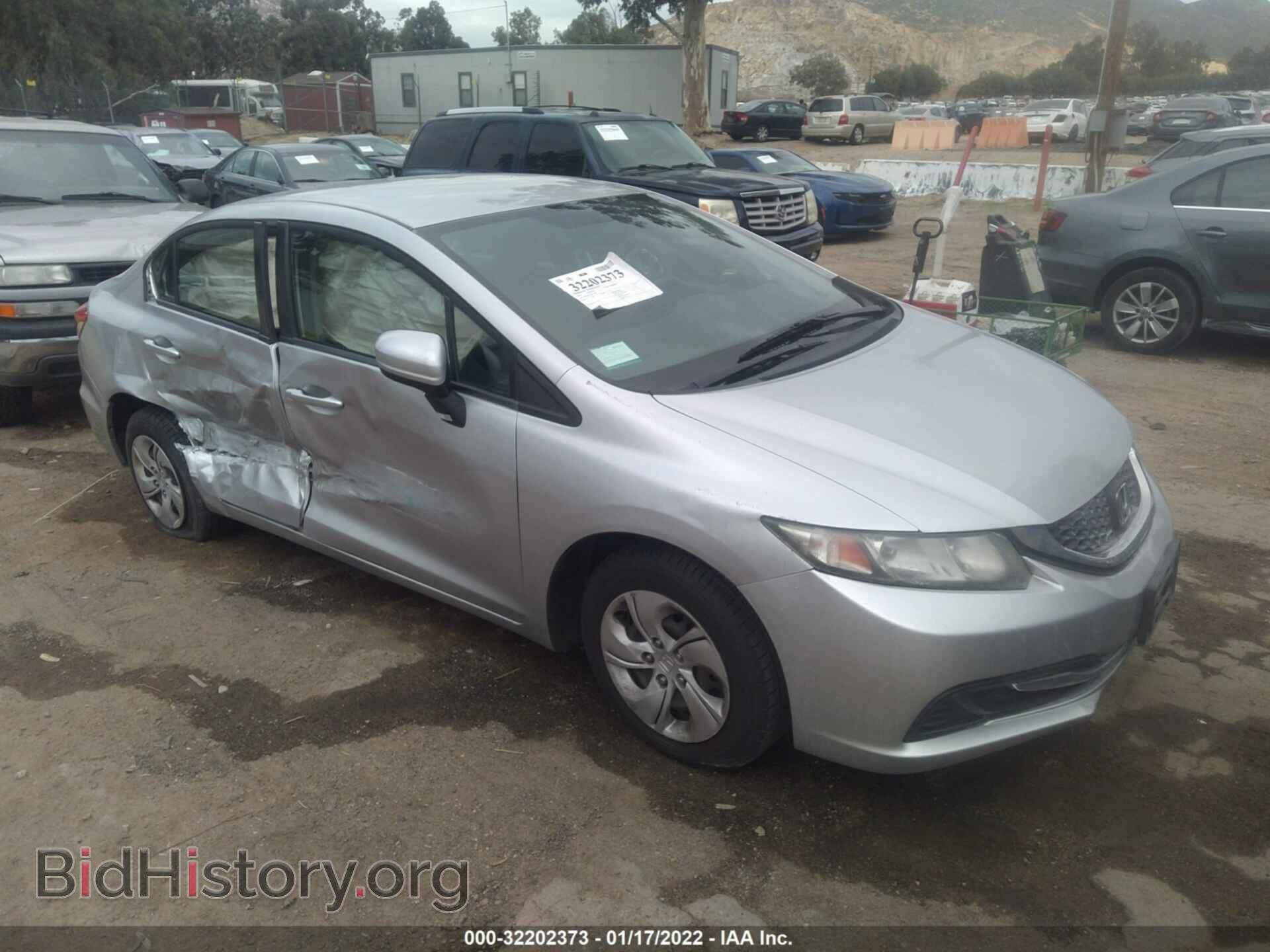 Photo 19XFB2F5XFE250073 - HONDA CIVIC SEDAN 2015