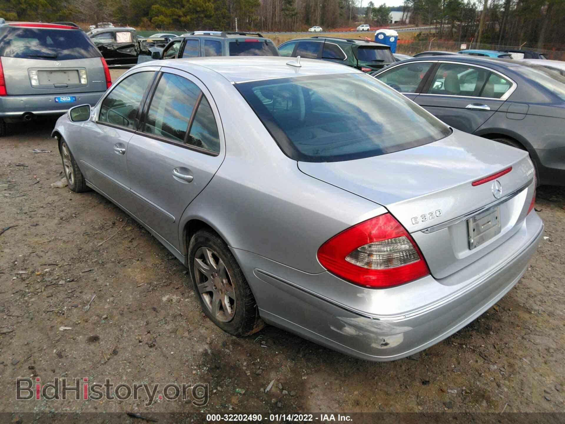 2008 MERCEDES-BENZ E-CLASS - VIN: WDBUF22X28B293064 - Фото 3