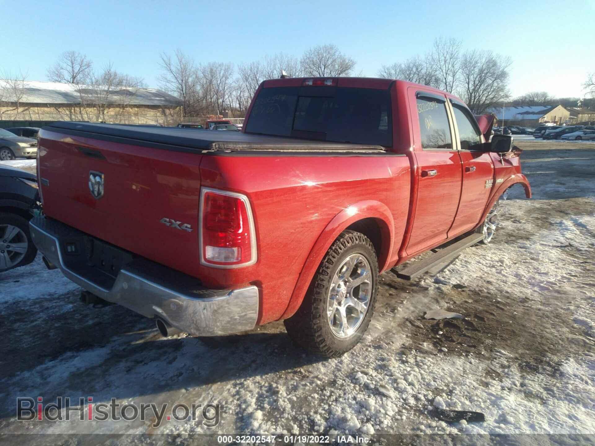 2017 RAM 1500 - VIN: 1C6RR7NT2HS638265 - Фото 4