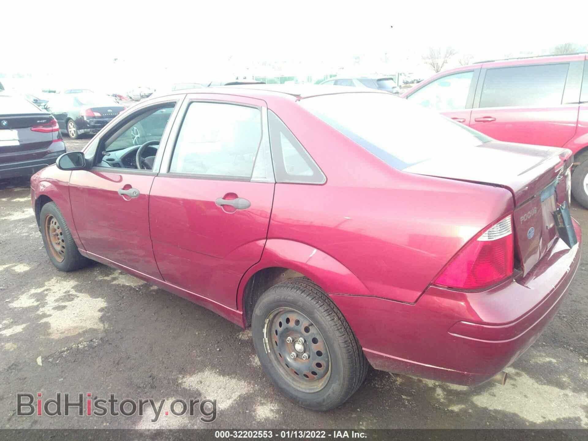 2007 FORD FOCUS - VIN: 1FAFP34N57W230546 - Фото 3
