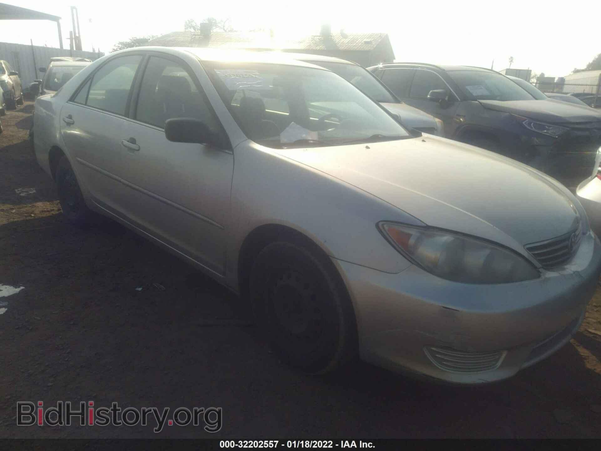 Photo JTDBE32K063050527 - TOYOTA CAMRY 2006