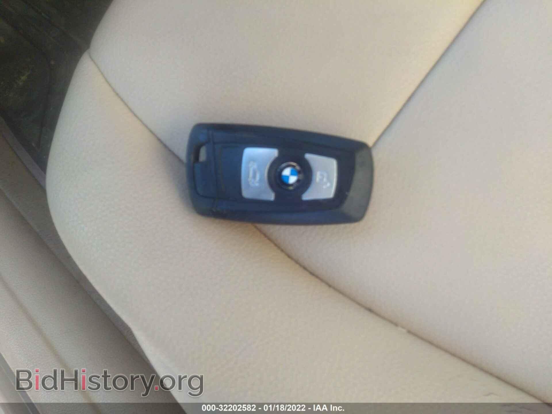 2012 BMW 3 SERIES - VIN: WBA3A5C51CF349696 - Фото 11