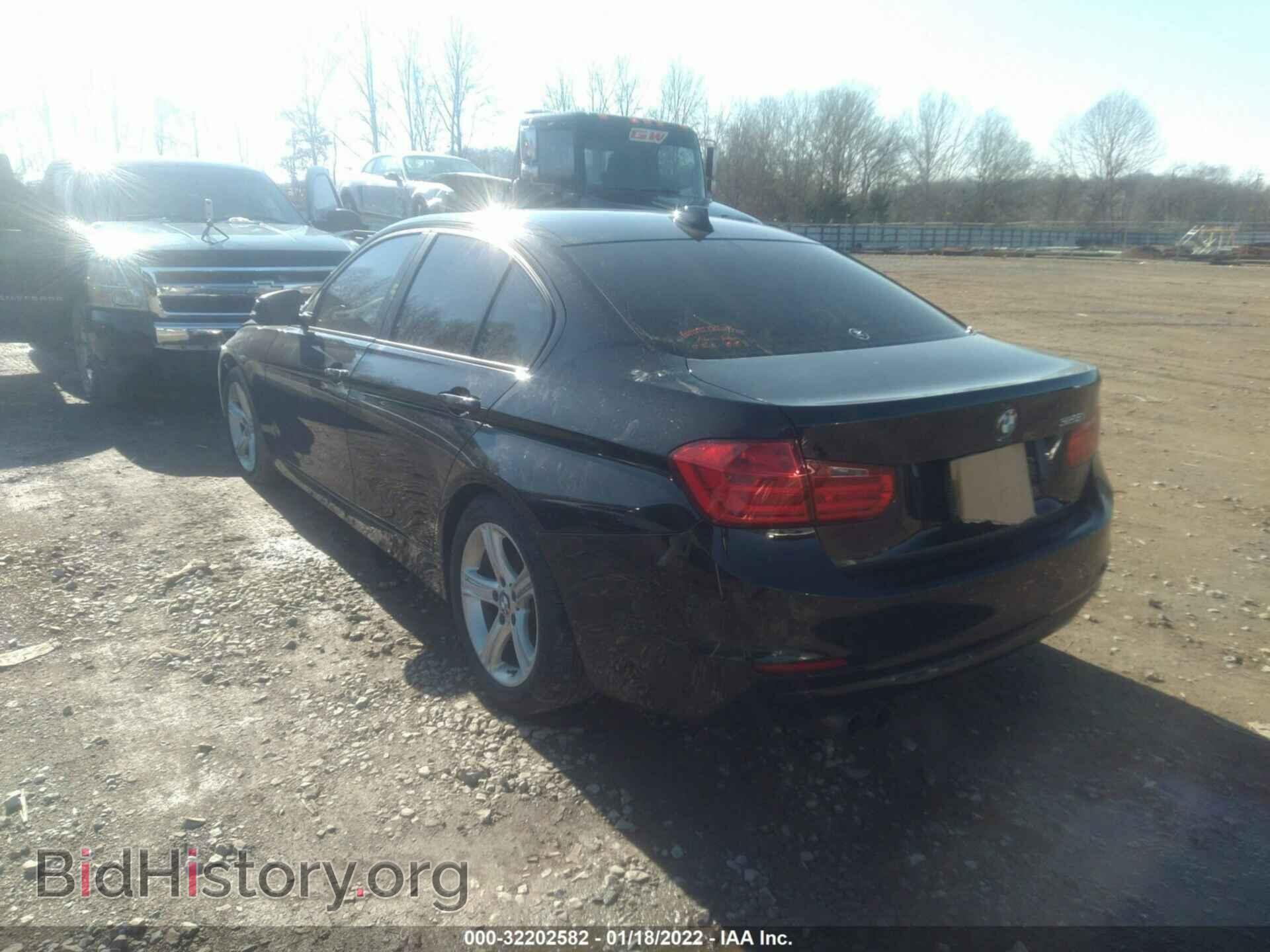 2012 BMW 3 SERIES - VIN: WBA3A5C51CF349696 - Фото 3