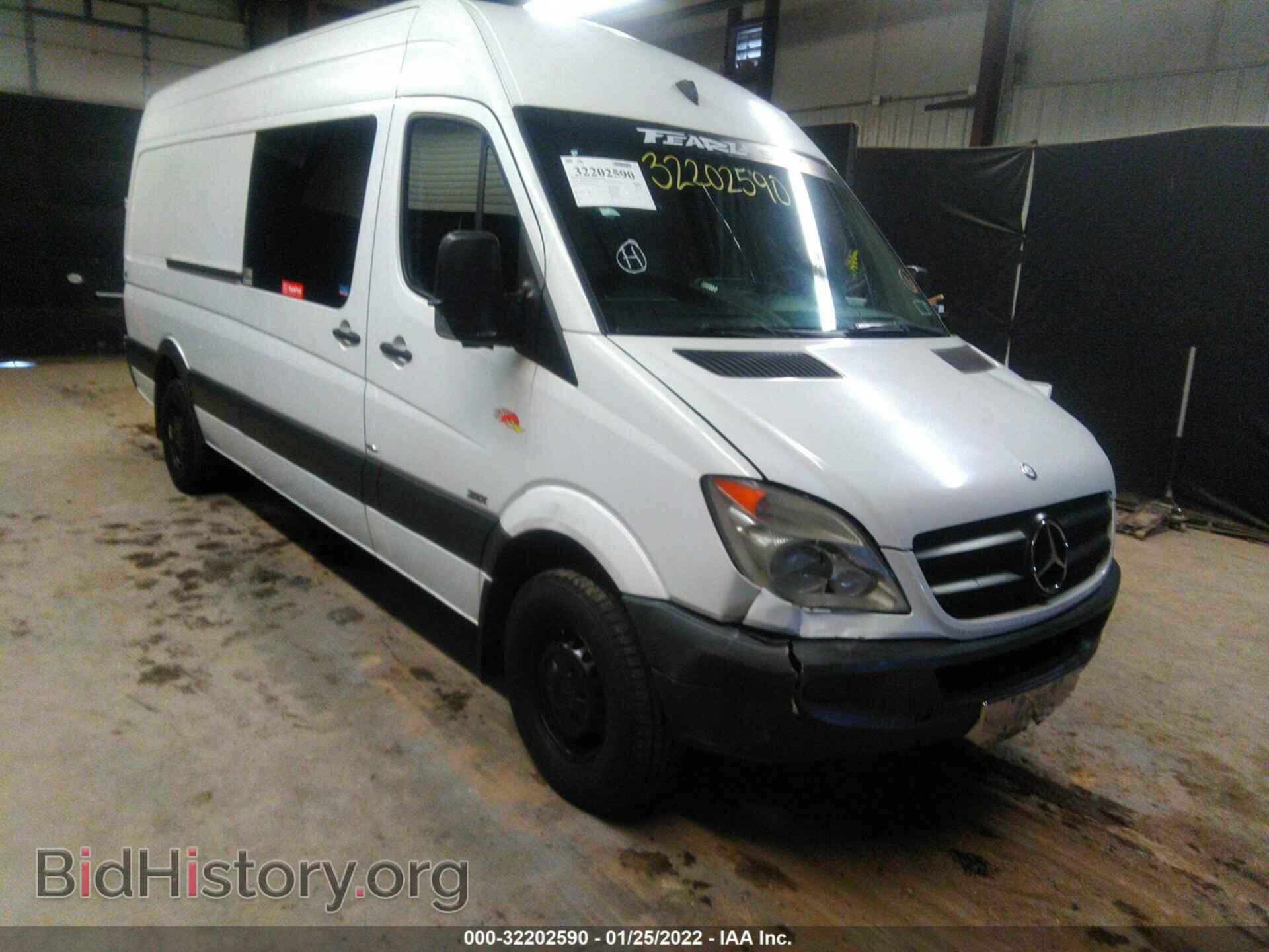 Фотография WD4PE8CCXC5630805 - MERCEDES-BENZ SPRINTER VANS 2012