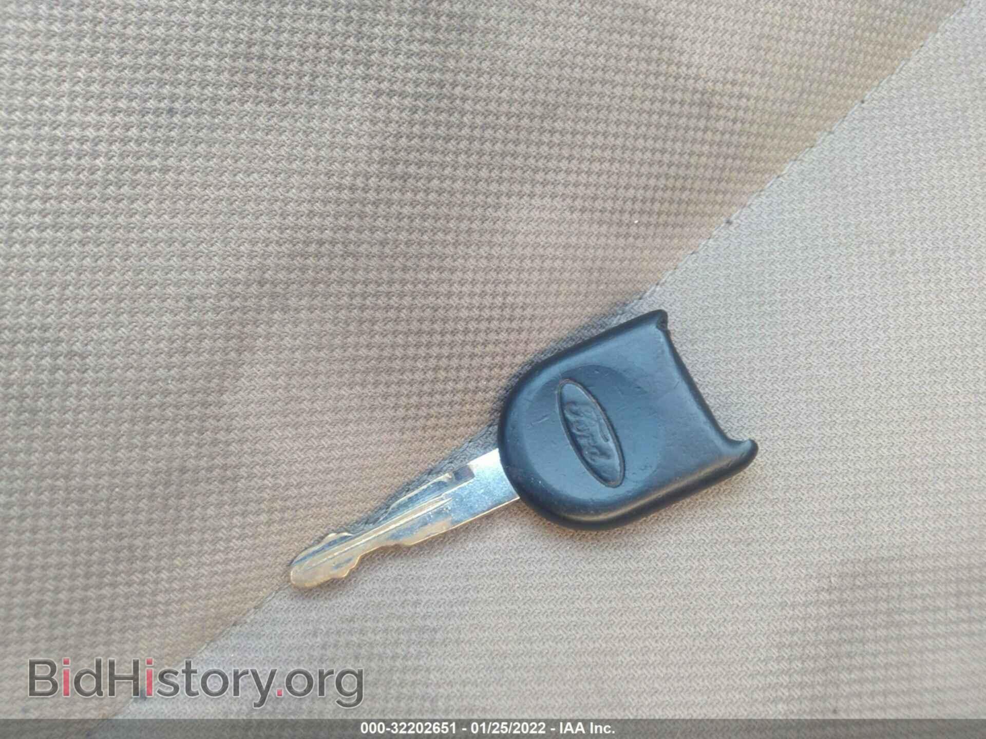 2007 FORD FOCUS - VIN: 1FAFP34N67W107886 - Фото 11