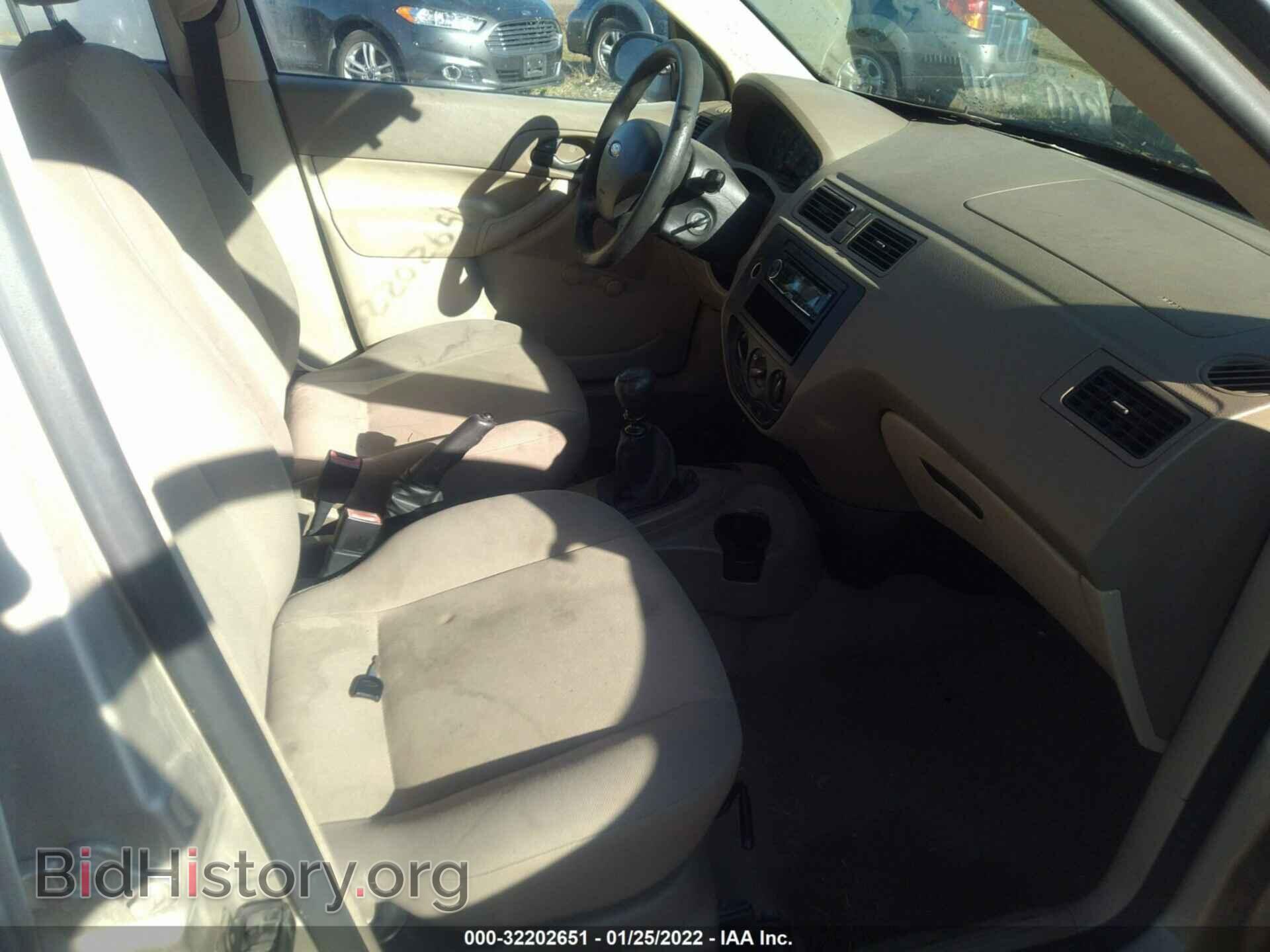 2007 FORD FOCUS - VIN: 1FAFP34N67W107886 - Фото 5