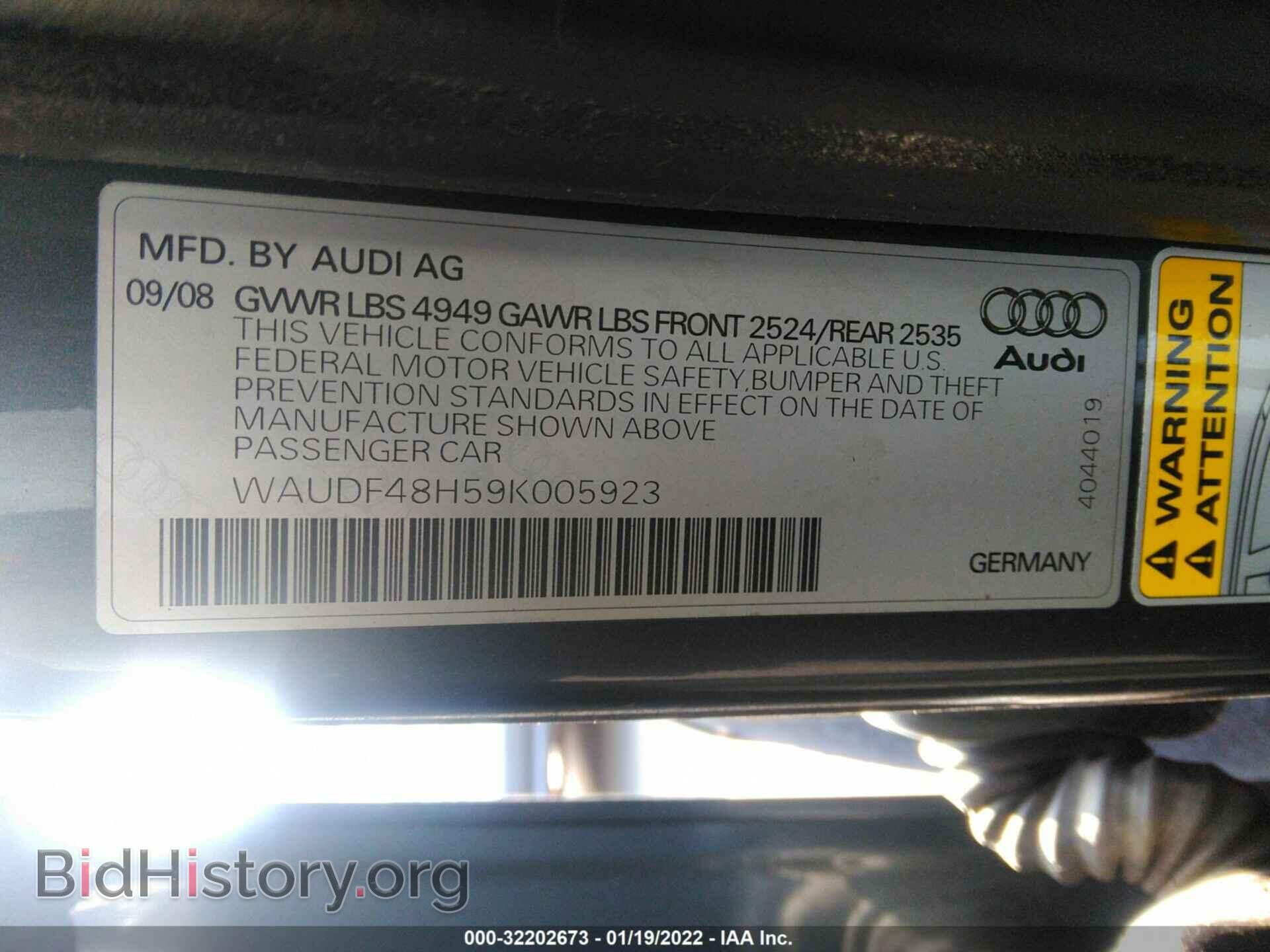 2009 AUDI A4 - VIN: WAUDF48H59K005923 - Фото 9