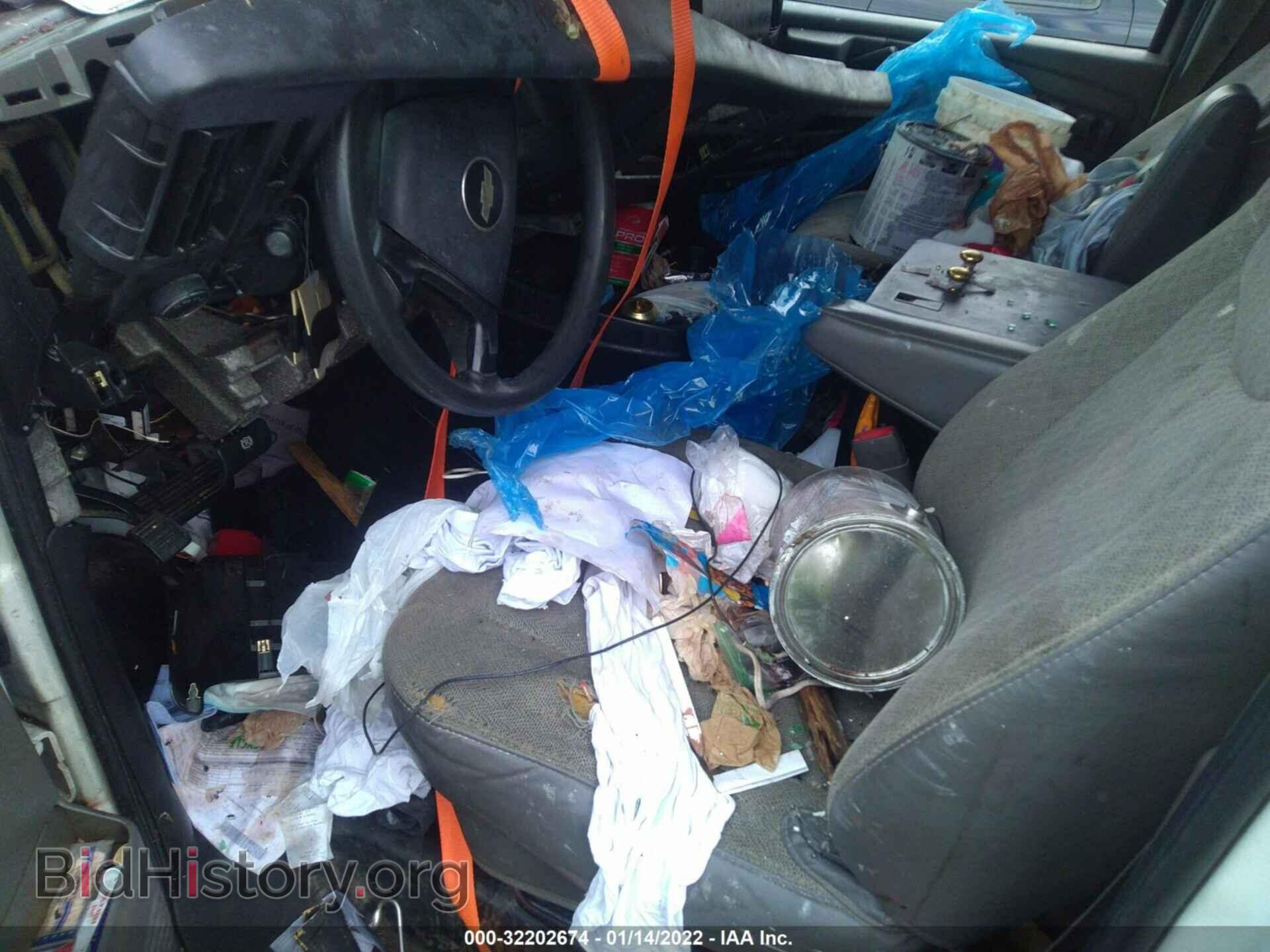 2008 CHEVROLET EXPRESS CARGO VAN - VIN: 1GBGG25C881165507 - Фото 11