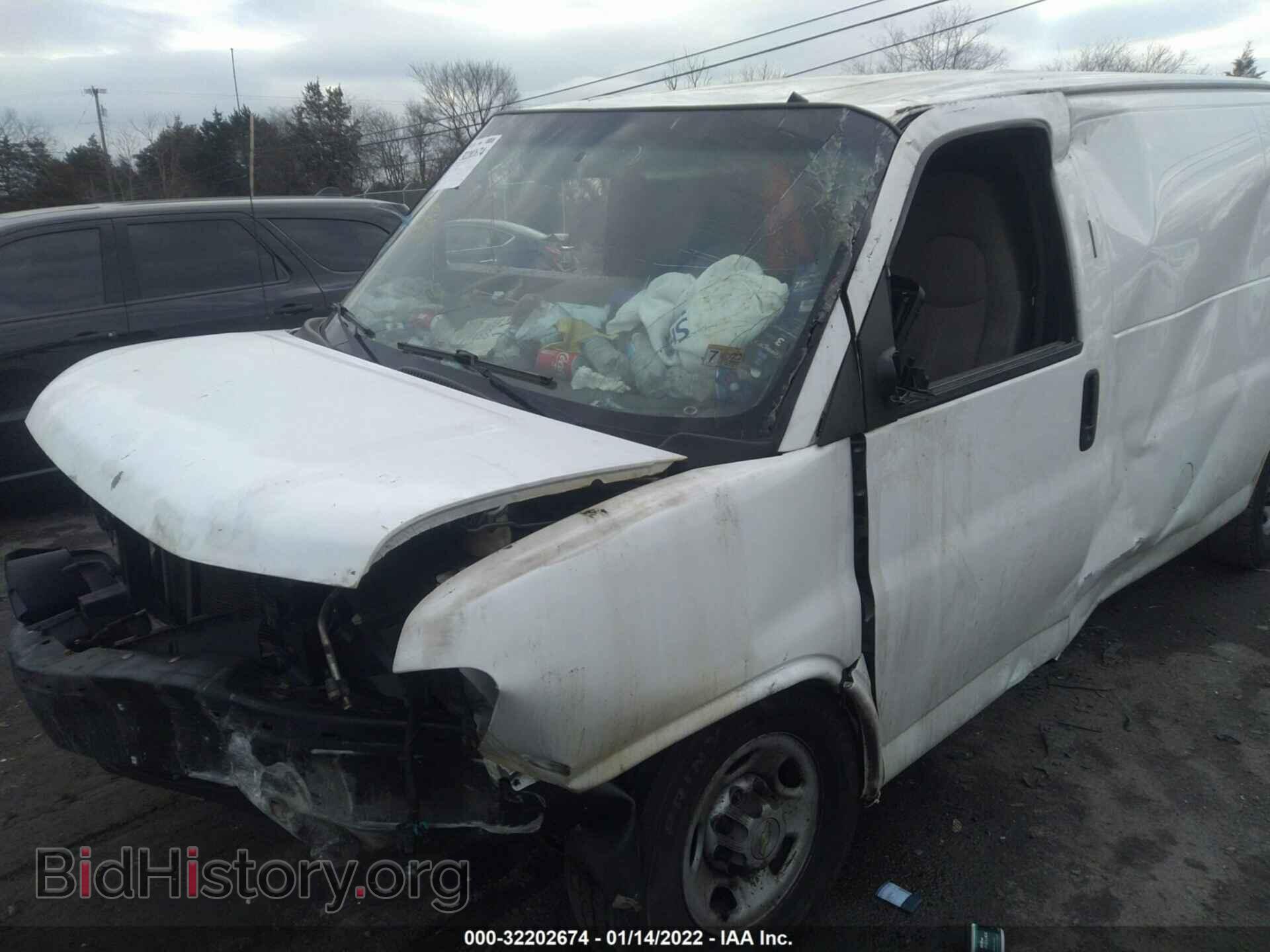 2008 CHEVROLET EXPRESS CARGO VAN - VIN: 1GBGG25C881165507 - Фото 6