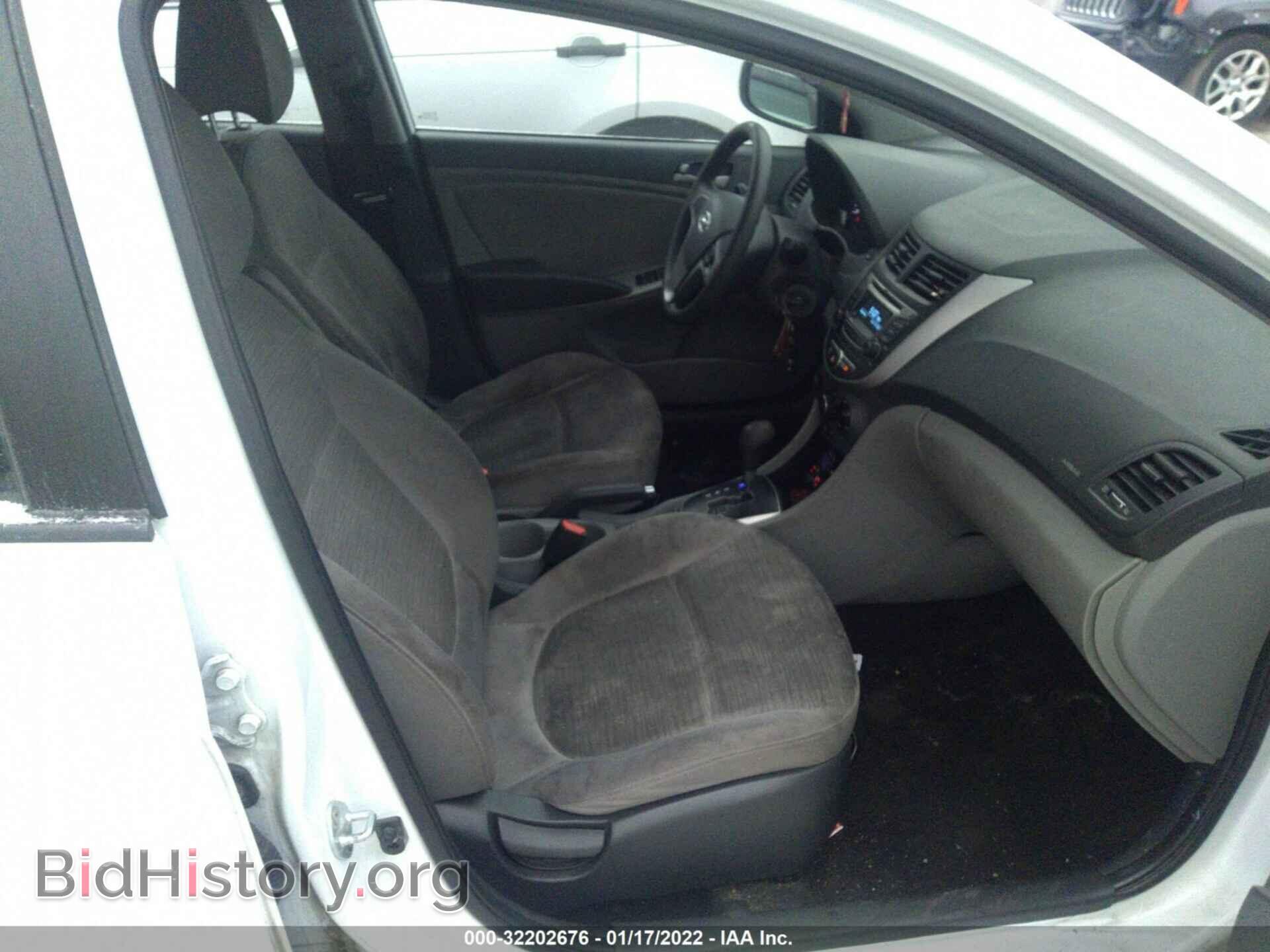 2017 HYUNDAI ACCENT - VIN: KMHCT5AE9HU319764 - Фото 5